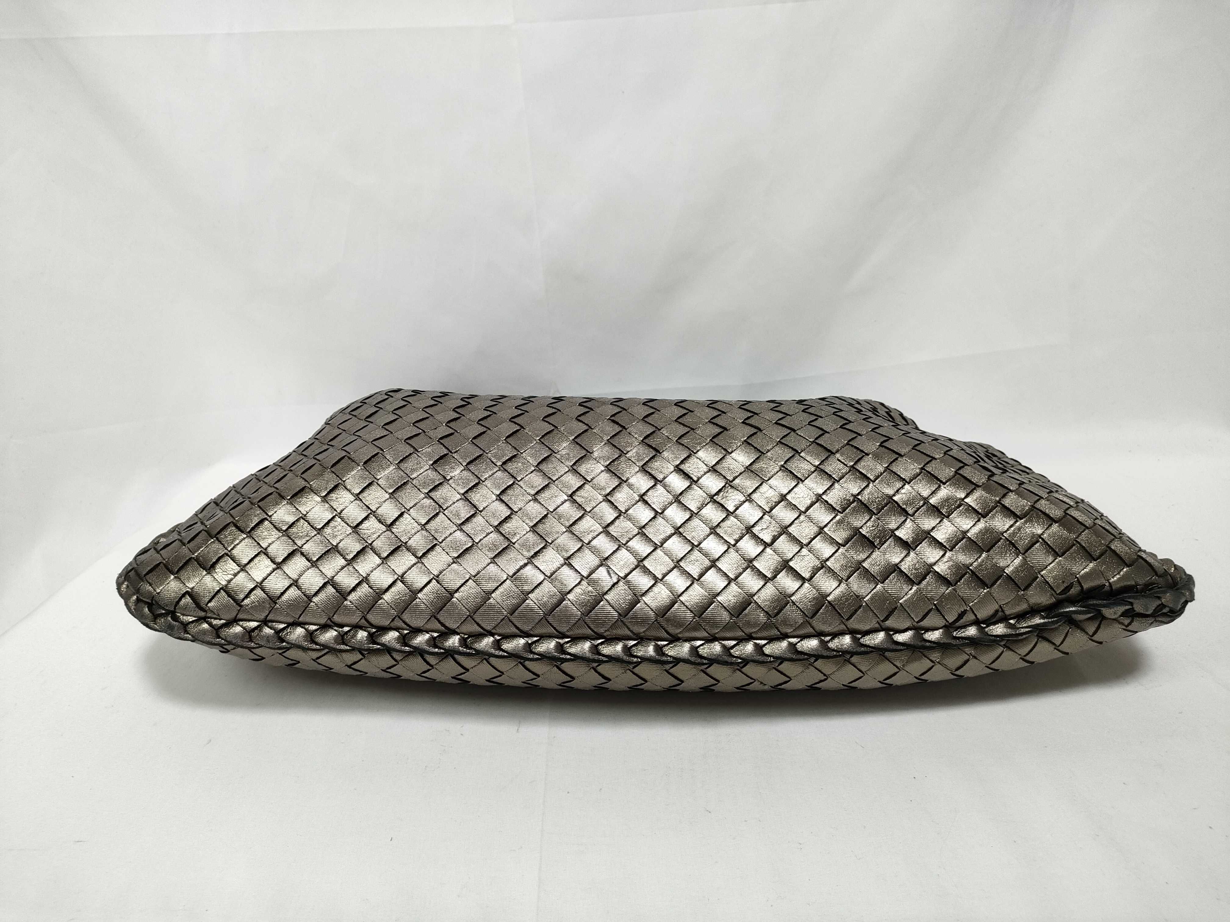 Intrecciato Bottega Veneta Hobo Handbag — view 3
