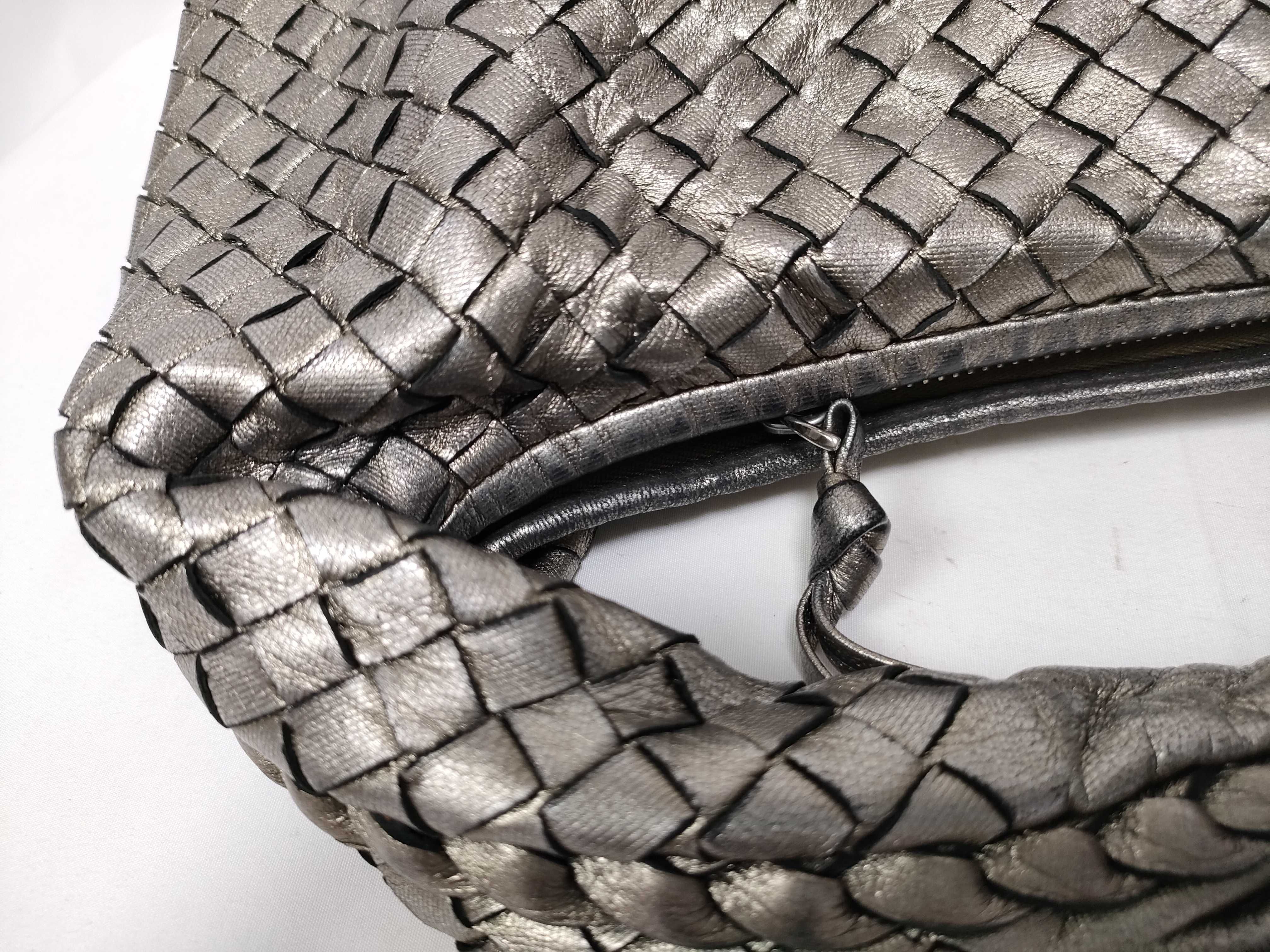 Intrecciato Bottega Veneta Hobo Handbag — view 9