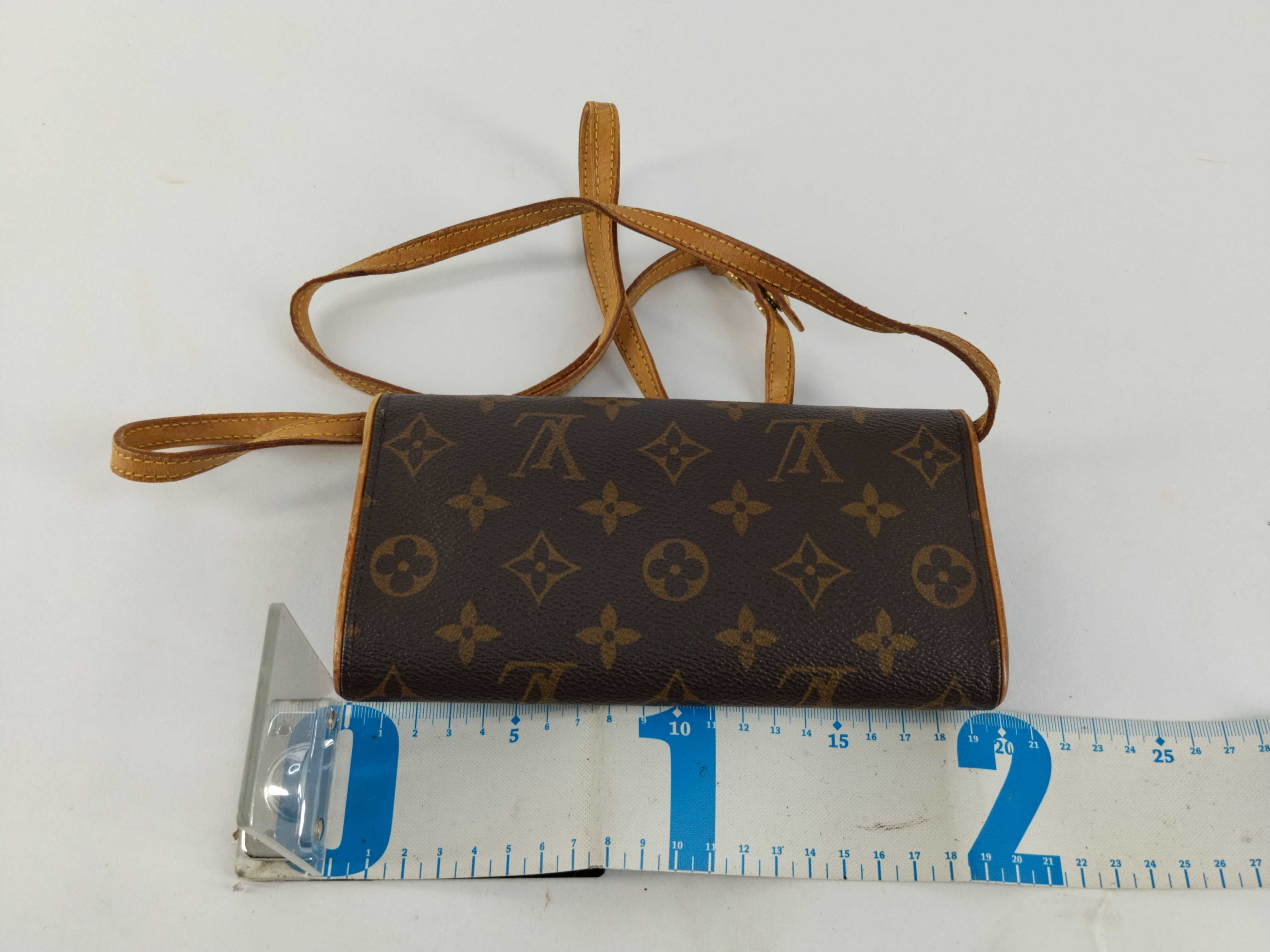 Monogram Pochette Twin PM M51854 CA0959 Shoulder Bag — view 2