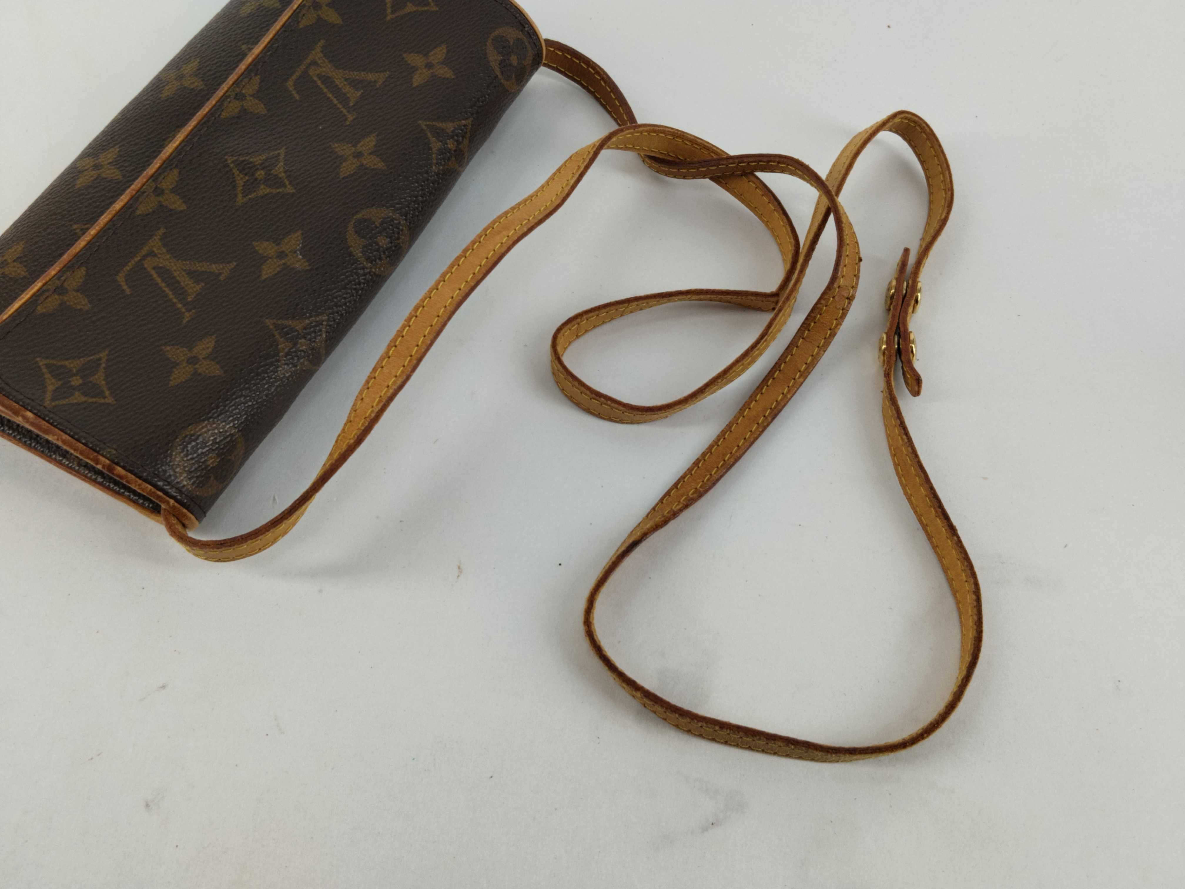 Monogram Pochette Twin PM M51854 CA0959 Shoulder Bag — view 3