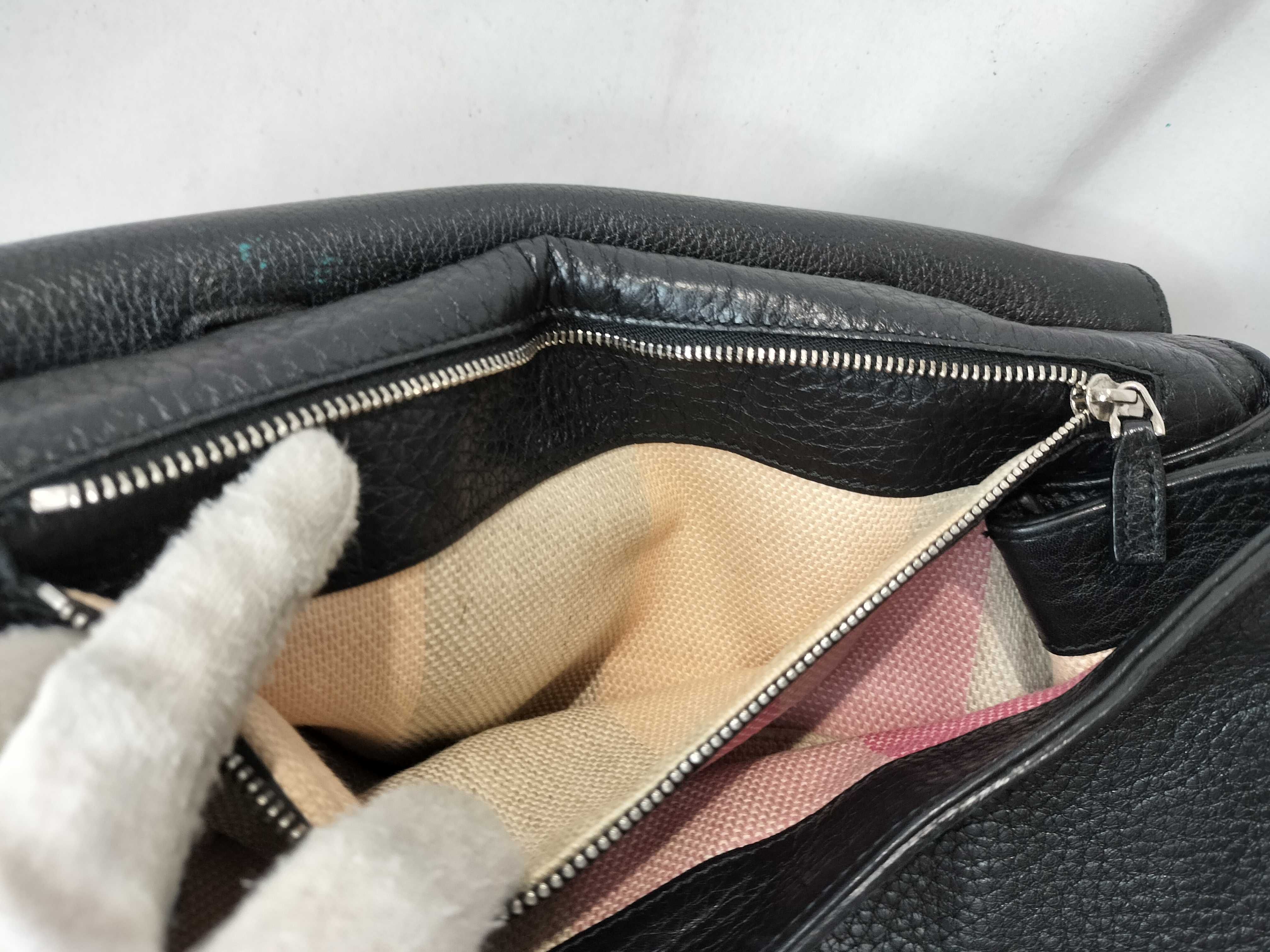 ID- Bamboo Cowskin 2-Way Handbag Black 392013 Handbag — view 11