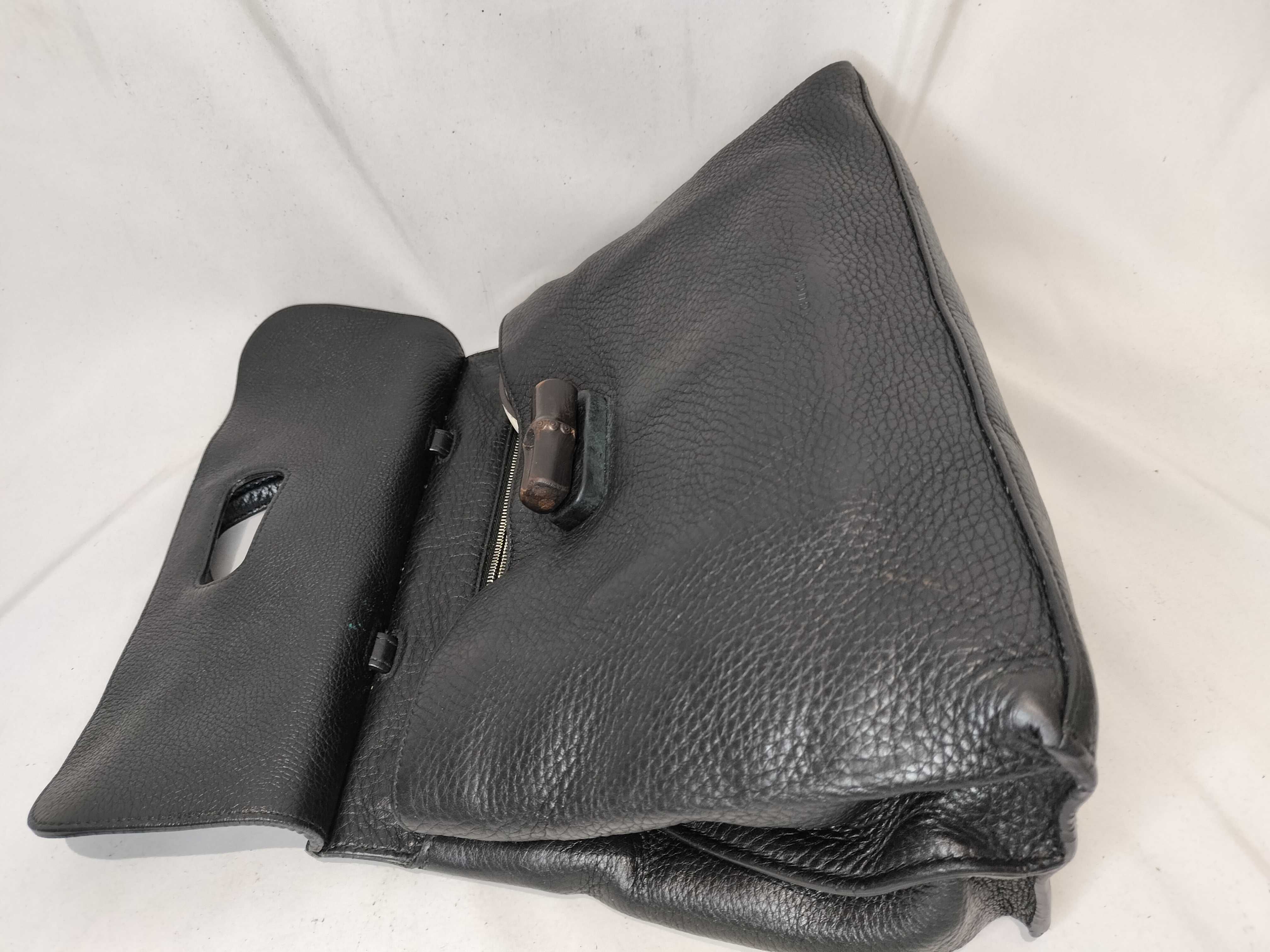 ID- Bamboo Cowskin 2-Way Handbag Black 392013 Handbag — view 9