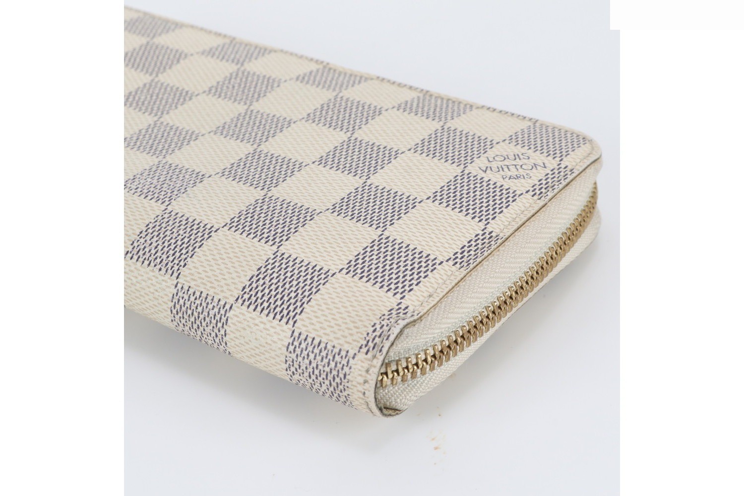 Damier Azur Zippy Wallet N60019 Leather Long Wallet — view 3