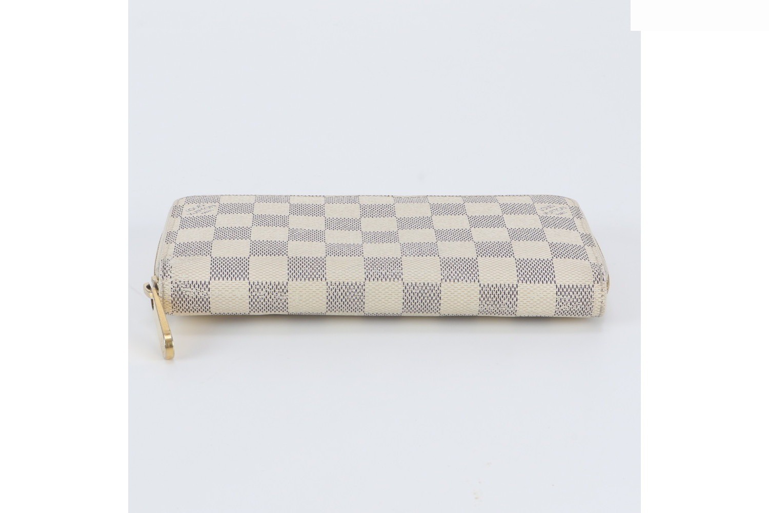 Damier Azur Zippy Wallet N60019 Leather Long Wallet — view 4