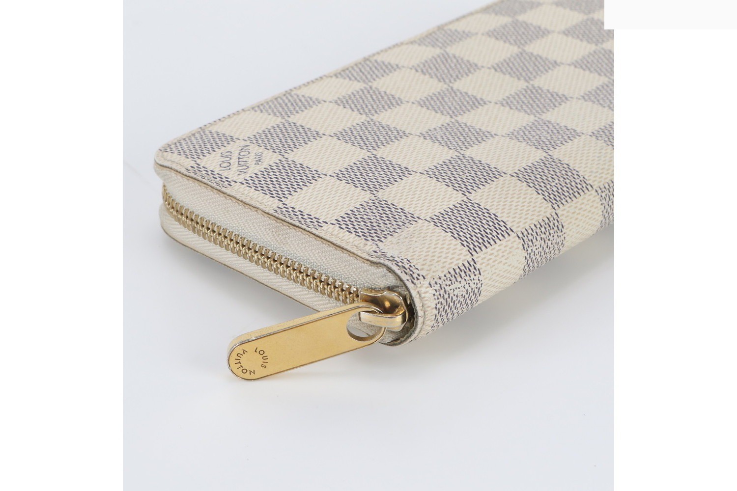 Damier Azur Zippy Wallet N60019 Leather Long Wallet — view 5