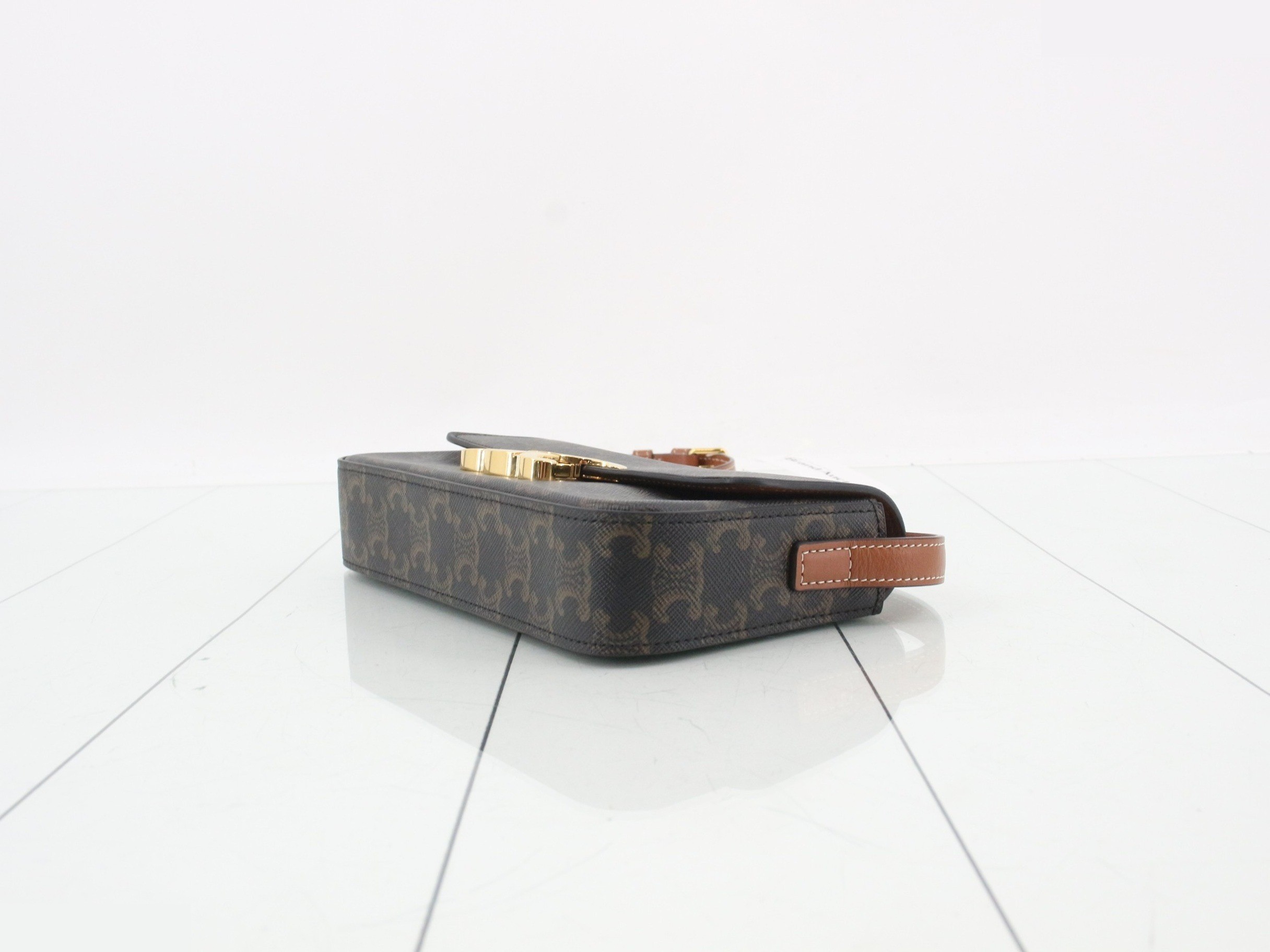 Other lines: Bags and shoulder bags — view 6