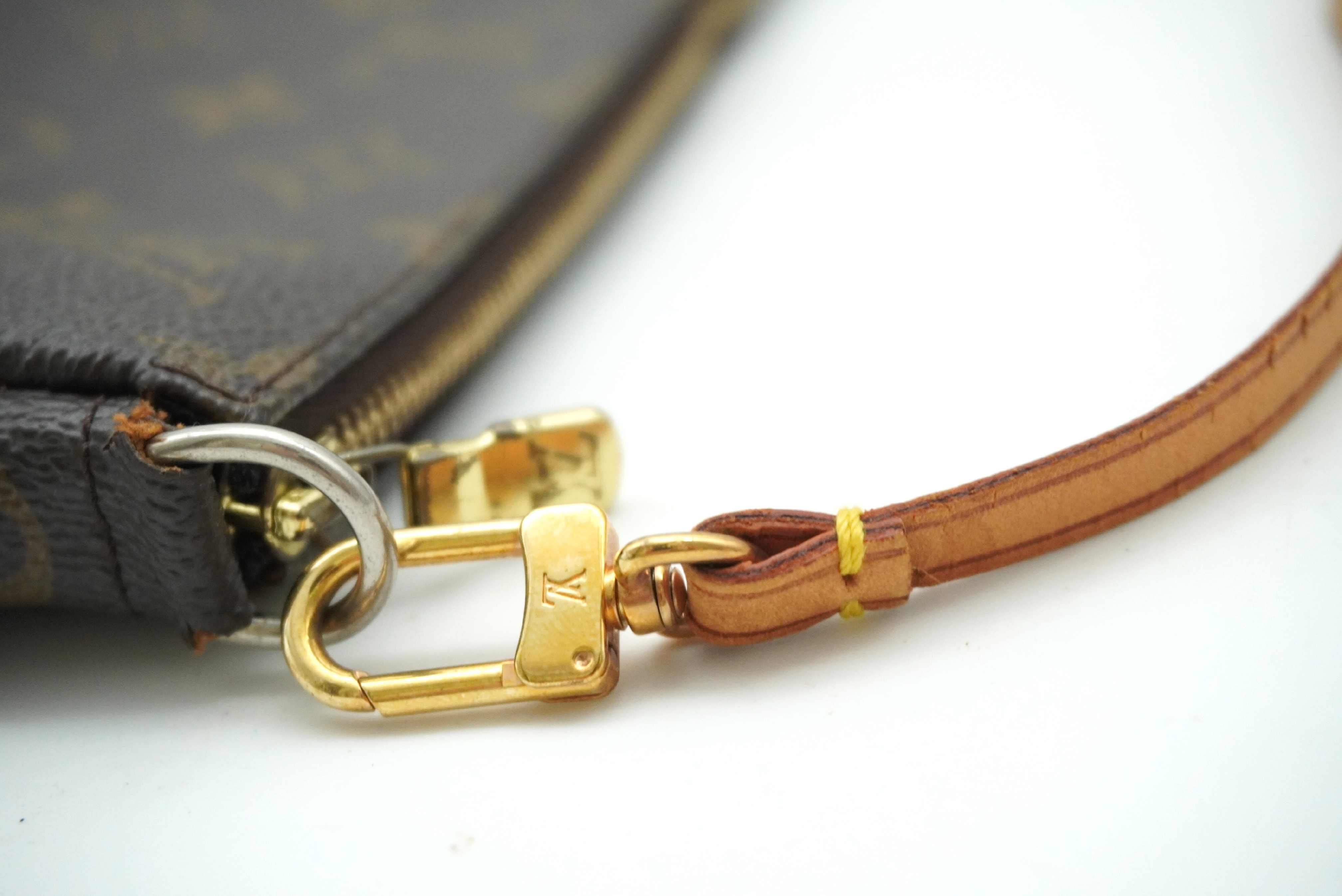 Monogram Pochette Accessoires M51980 Handbag — view 7