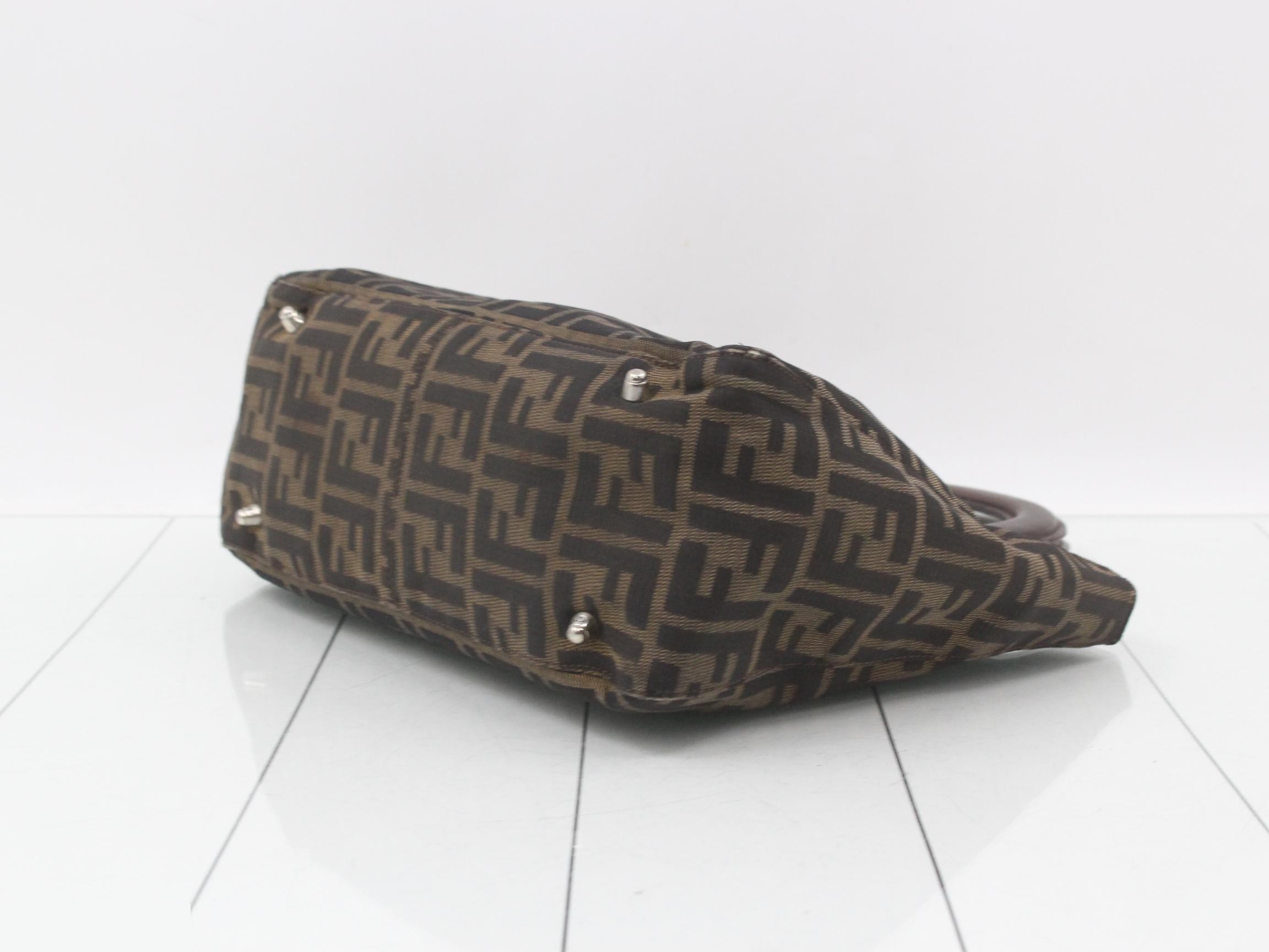 Zucca Zucchino Mamma Bucket Handbag — view 6