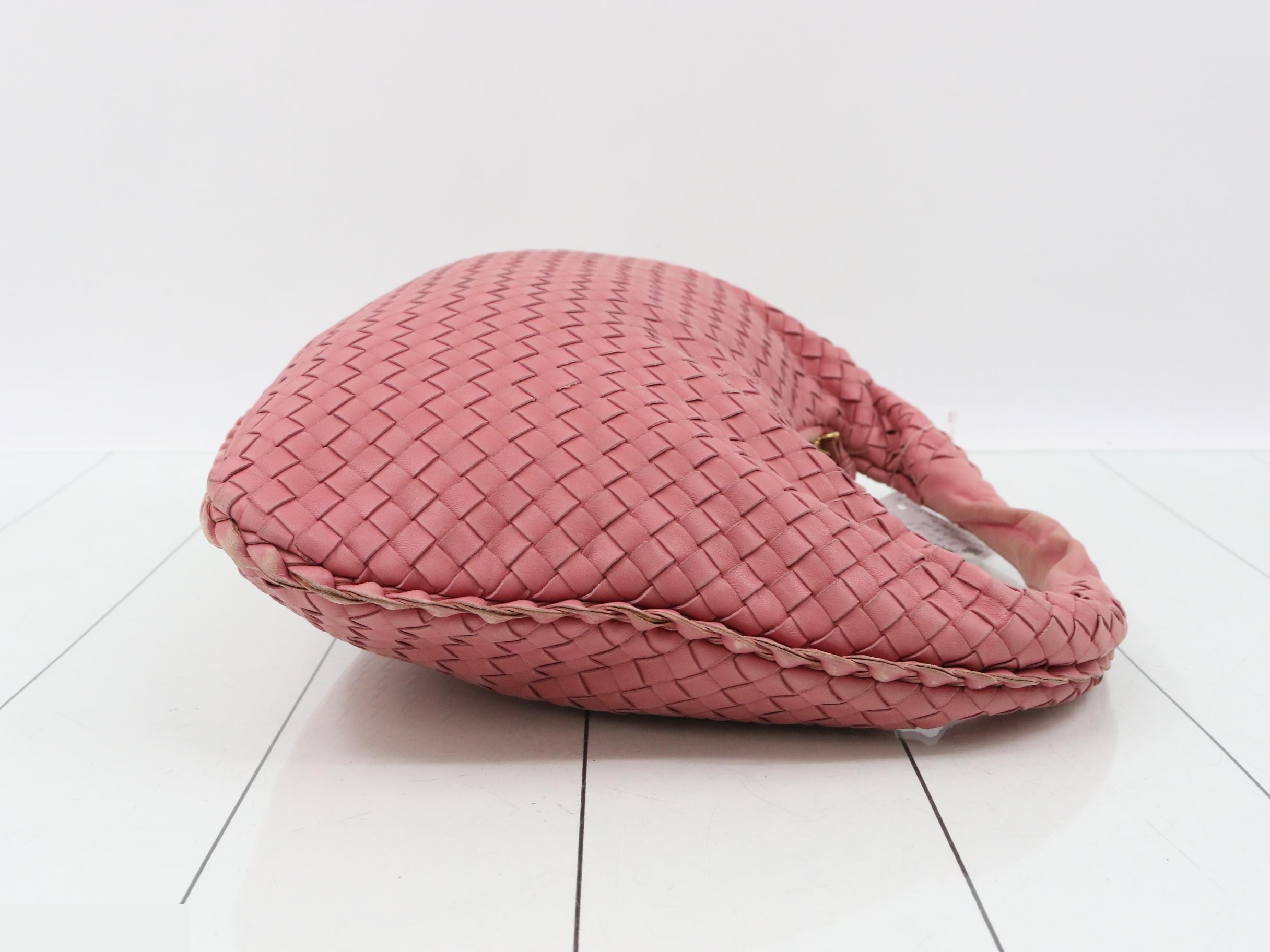 Intrecciato Shoulder Bag Hobo Pink — view 3