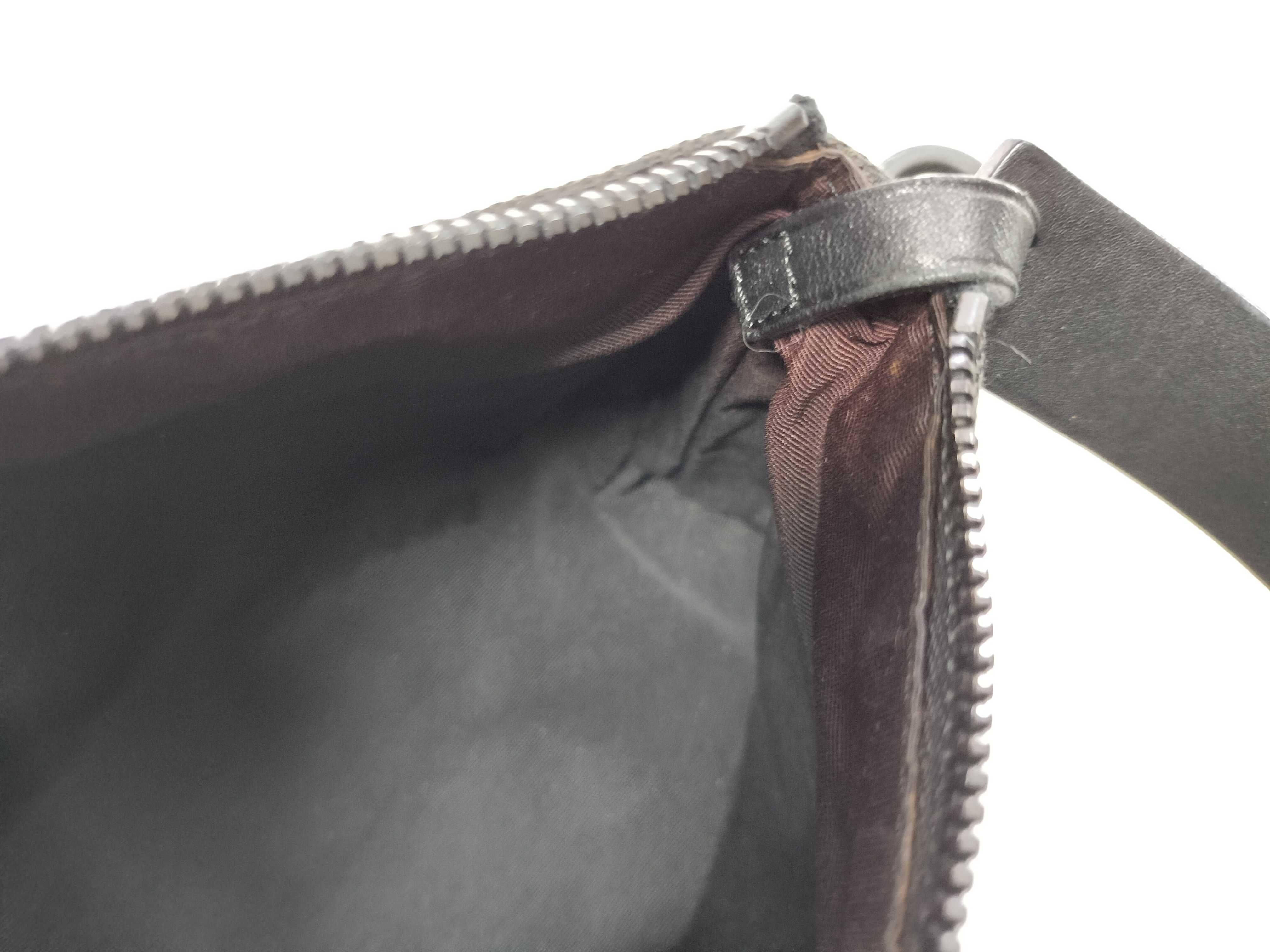 GG Canvas 103399 Hand Pouch Handbag — view 9
