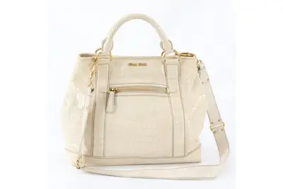 Crocodile embossed leather 2-way shoulder bag, crossbody bag.