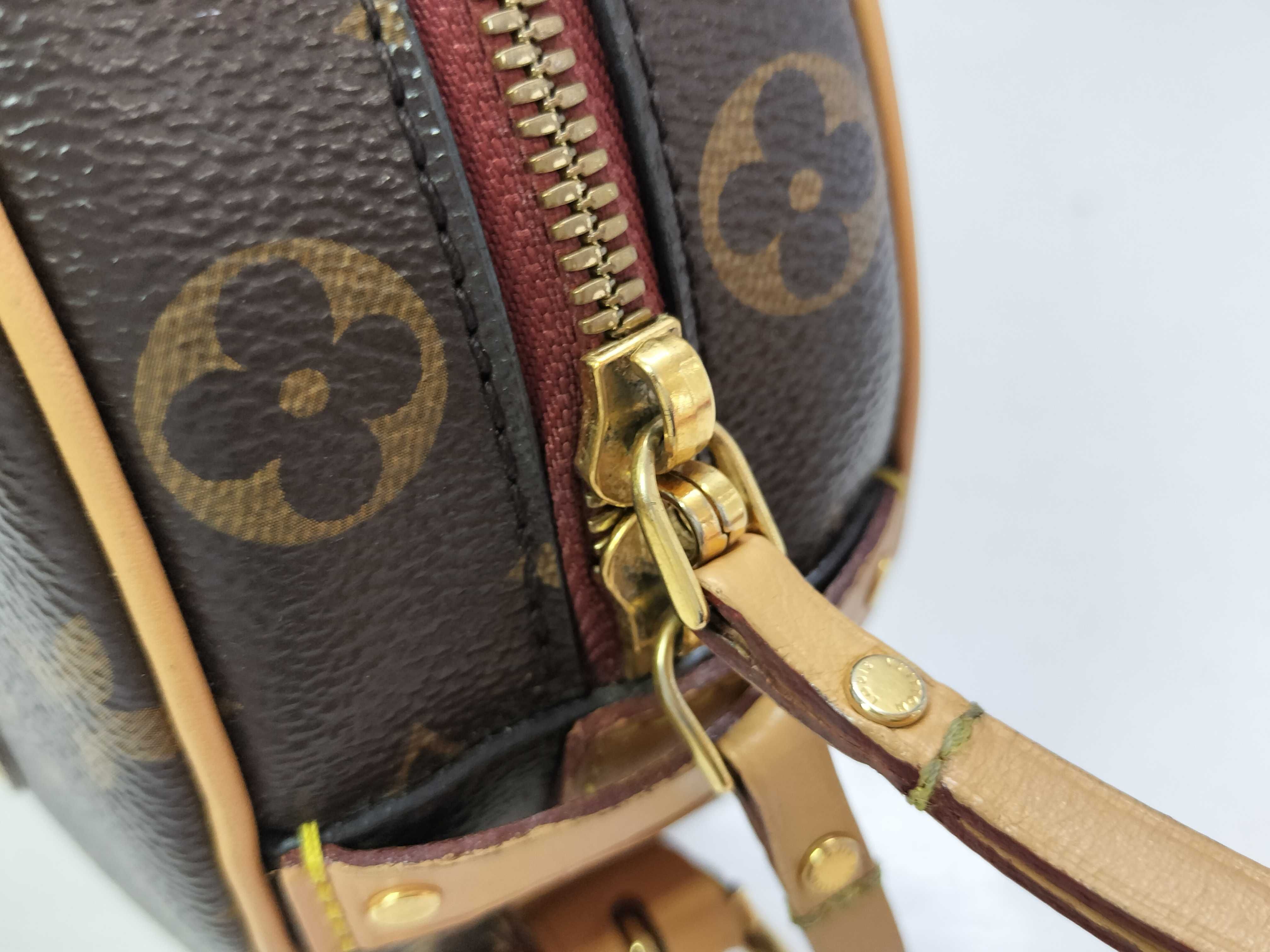 Monogram Louis Vuitton Monogram Boite Chapeau Souple Shoulder Bag — view 12