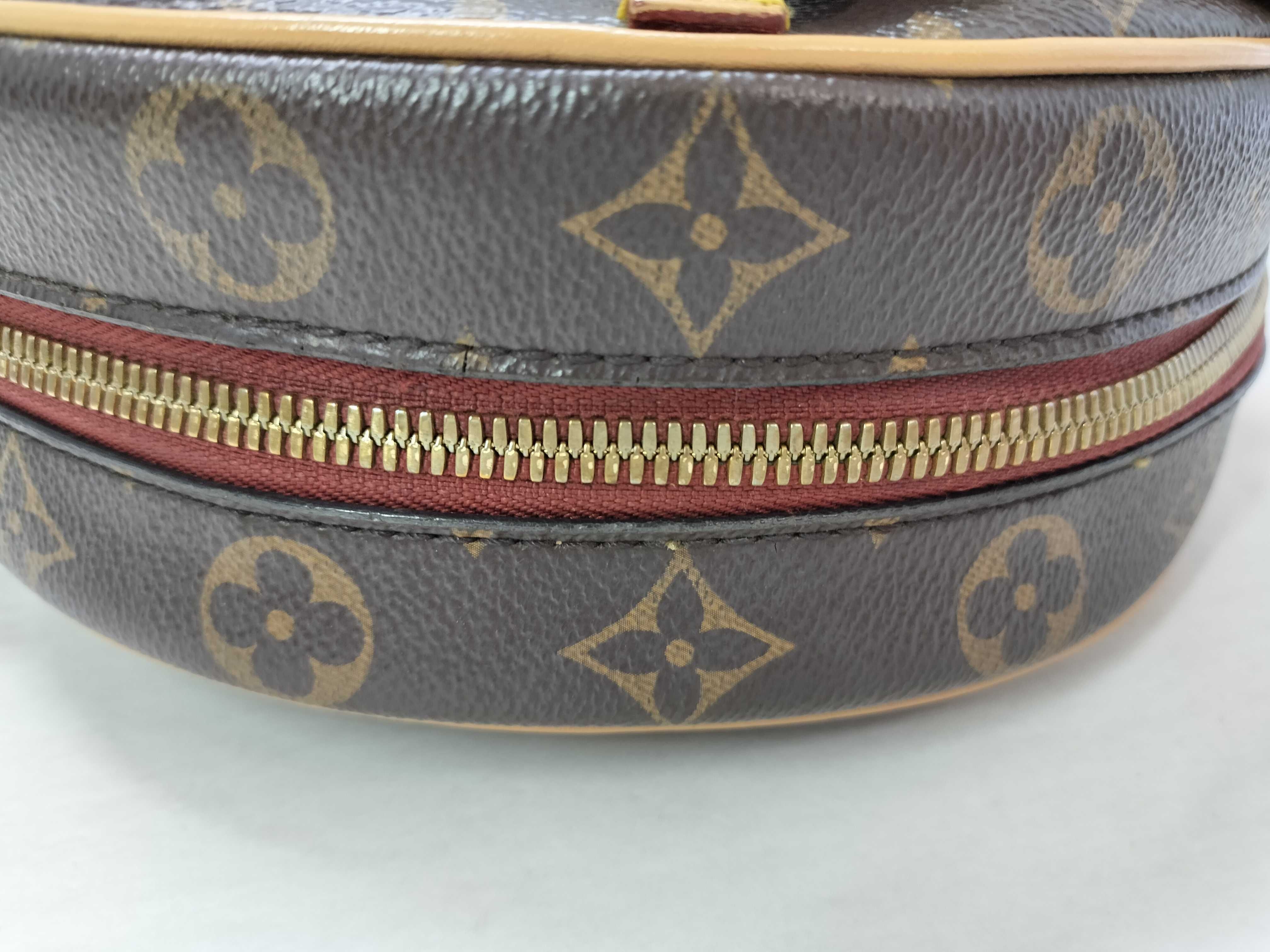 Monogram Louis Vuitton Monogram Boite Chapeau Souple Shoulder Bag — view 6