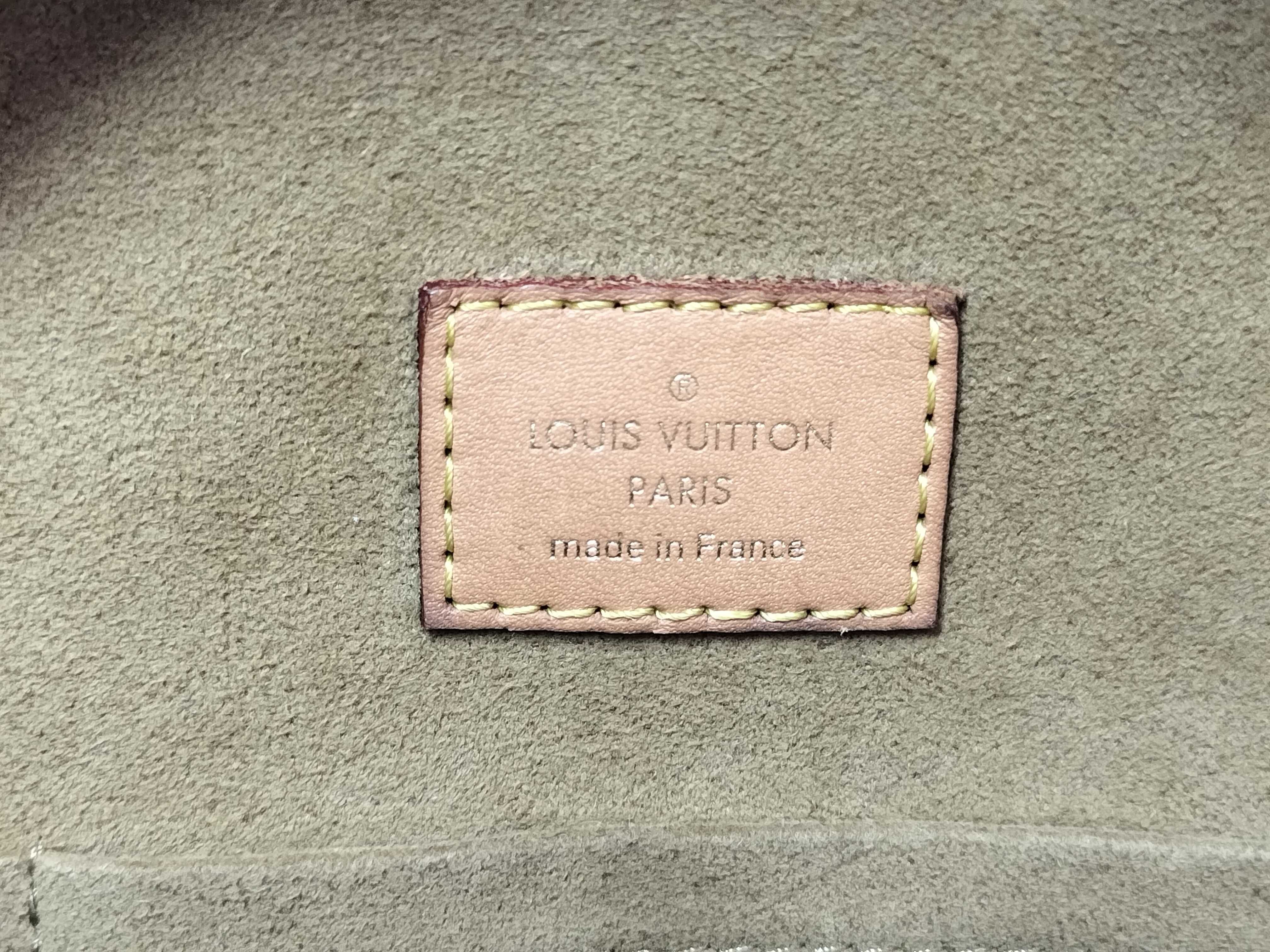Monogram Louis Vuitton Monogram Boite Chapeau Souple Shoulder Bag — view 9