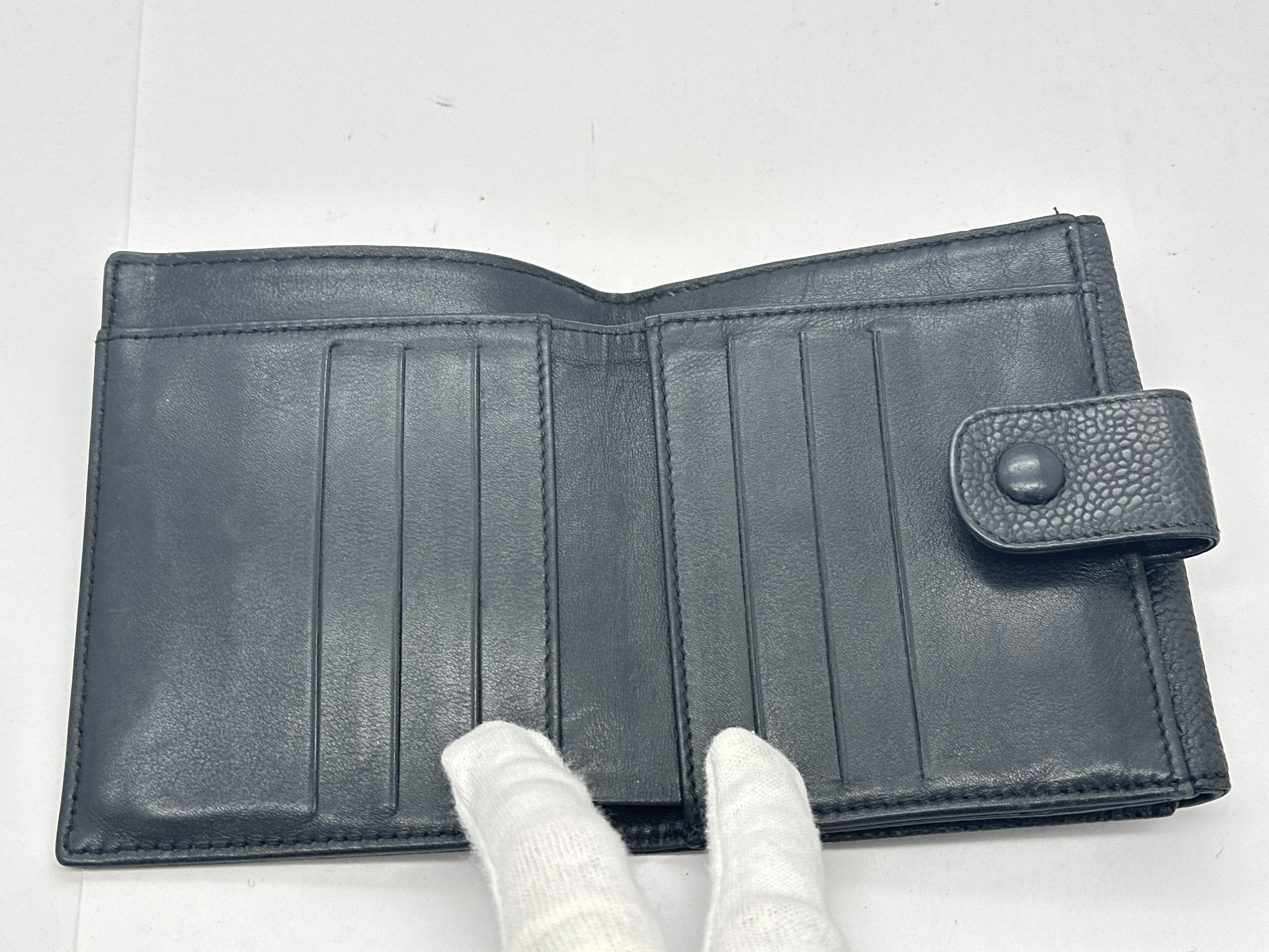 Caviar skin fold wallet — view 4