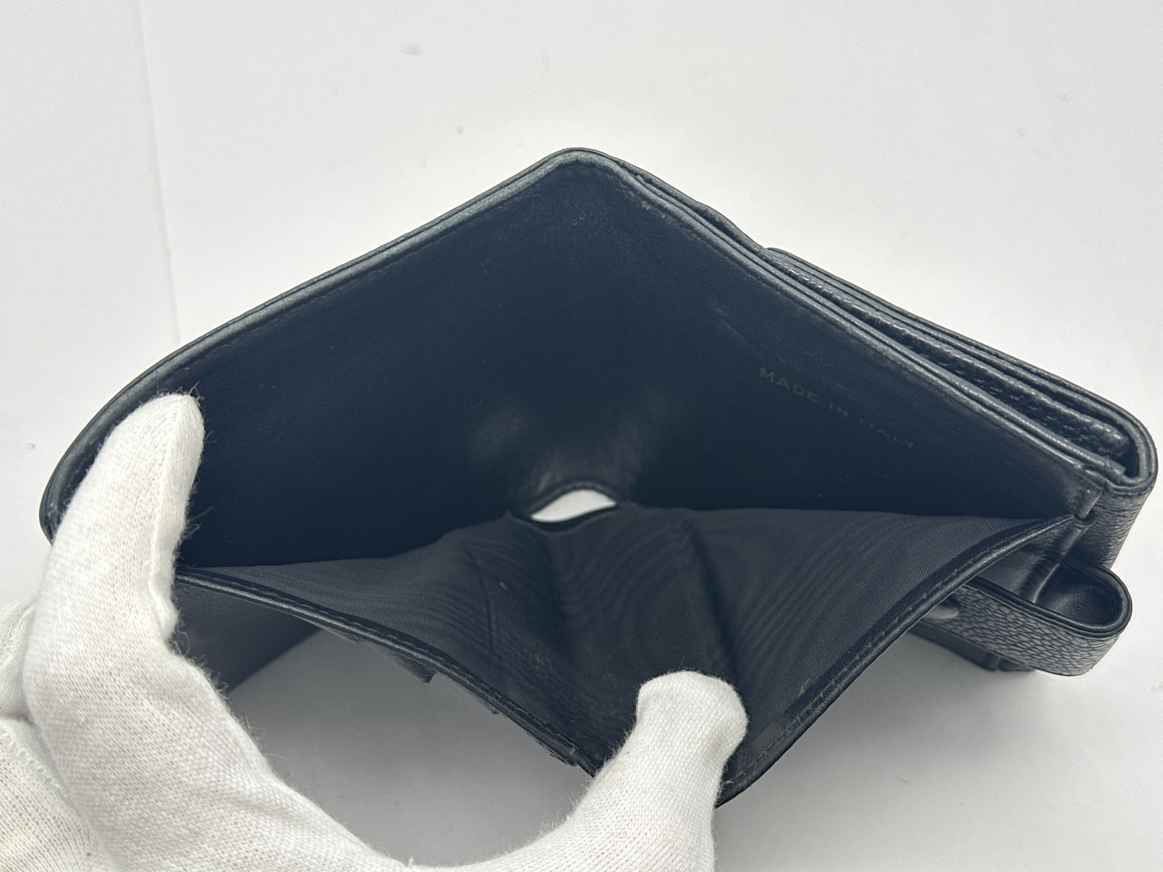 Caviar skin fold wallet — view 5