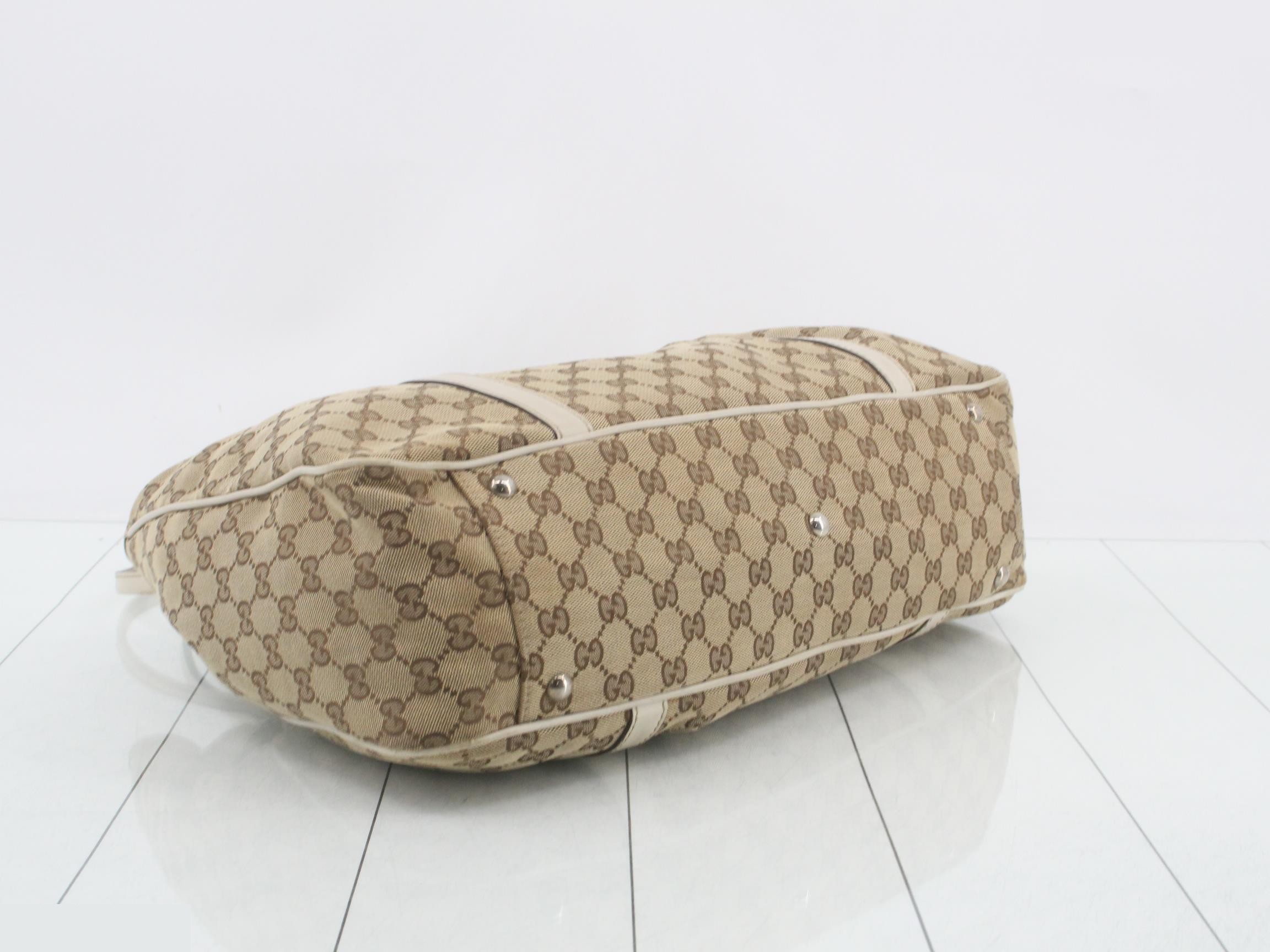 GG Canvas Handbag Interlocking — view 5
