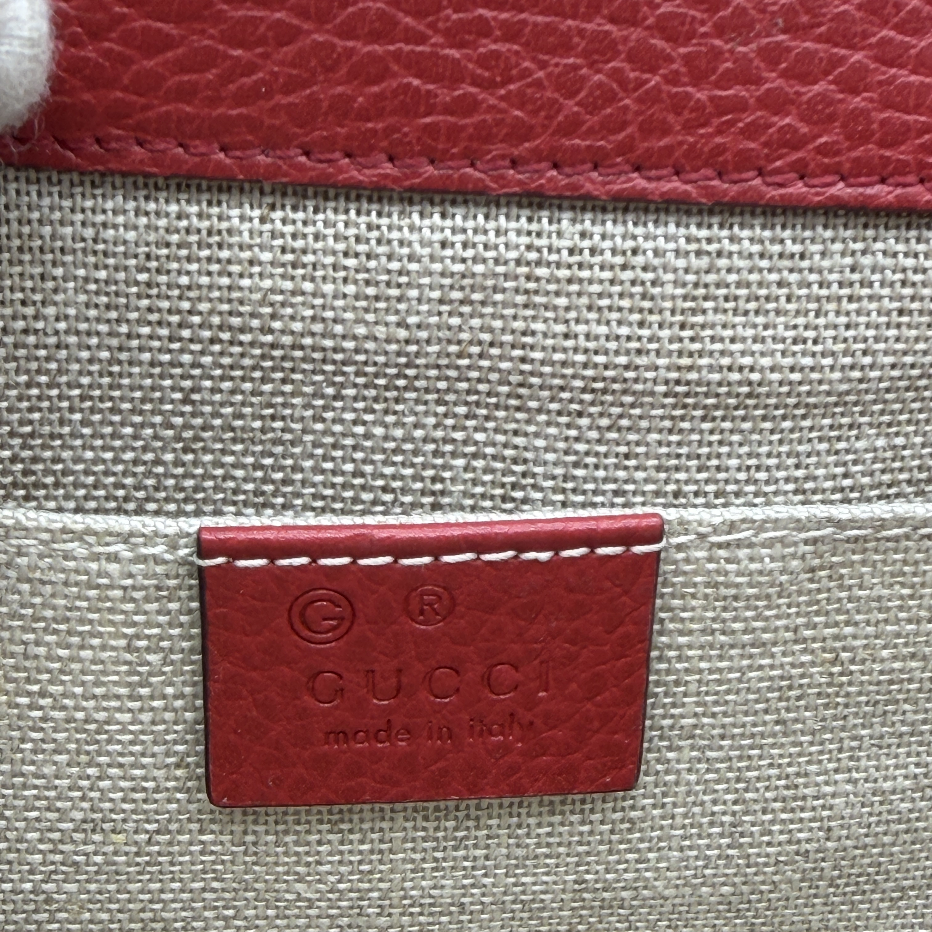 Interlocking Chain Shoulder Bag — view 14