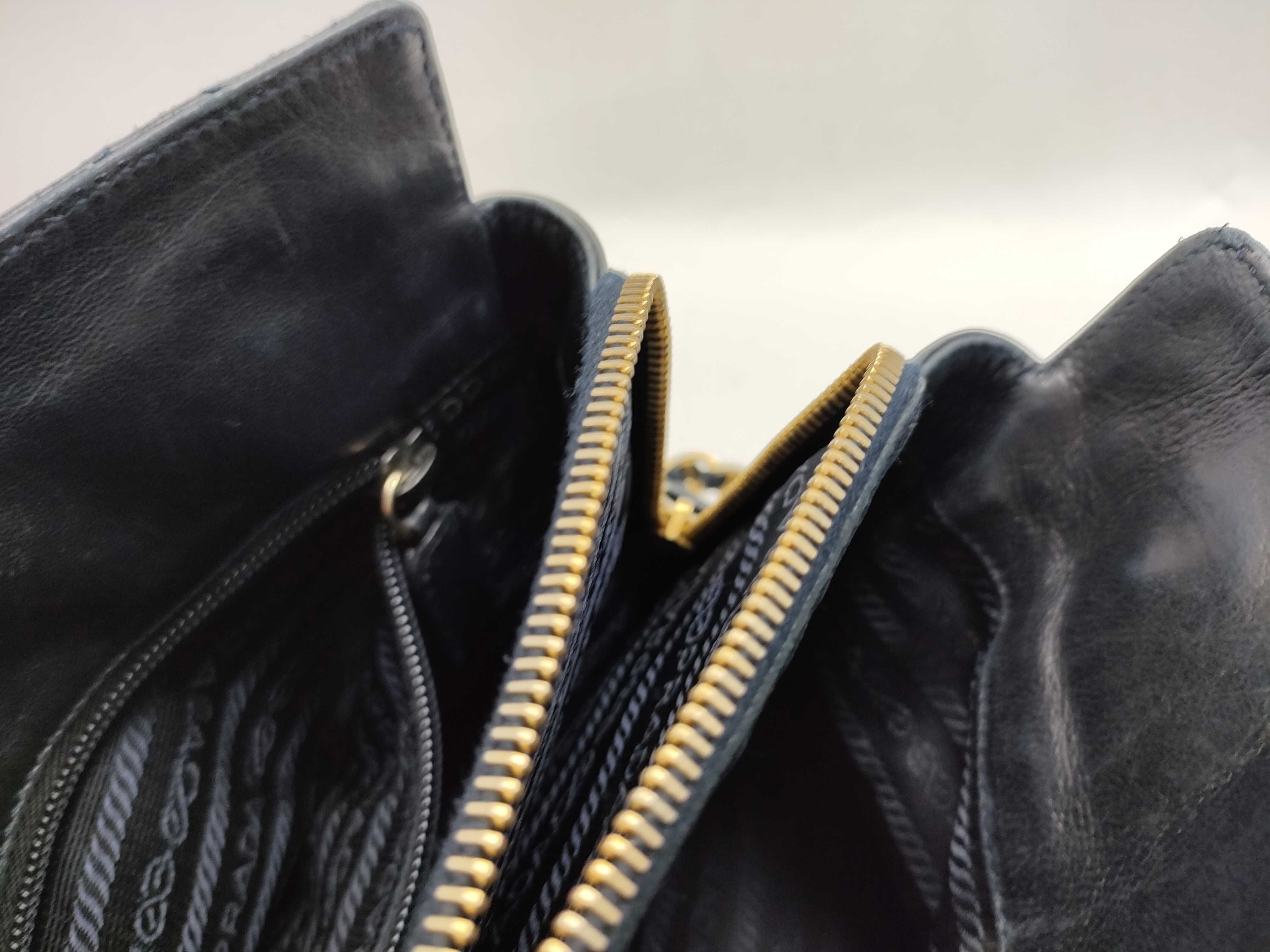 Nappa Leather Quilted Chain Shoulder Bag Black Gold Hardware Triangle Logo Shoulder Bag — view 12