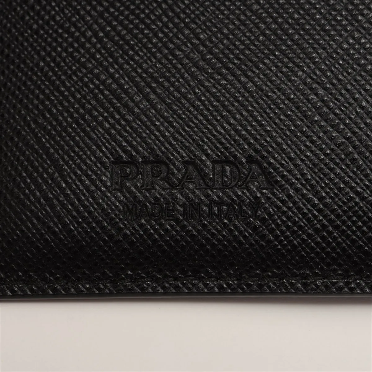 Saffiano 2MC101 Leather Card Case, Black — view 6