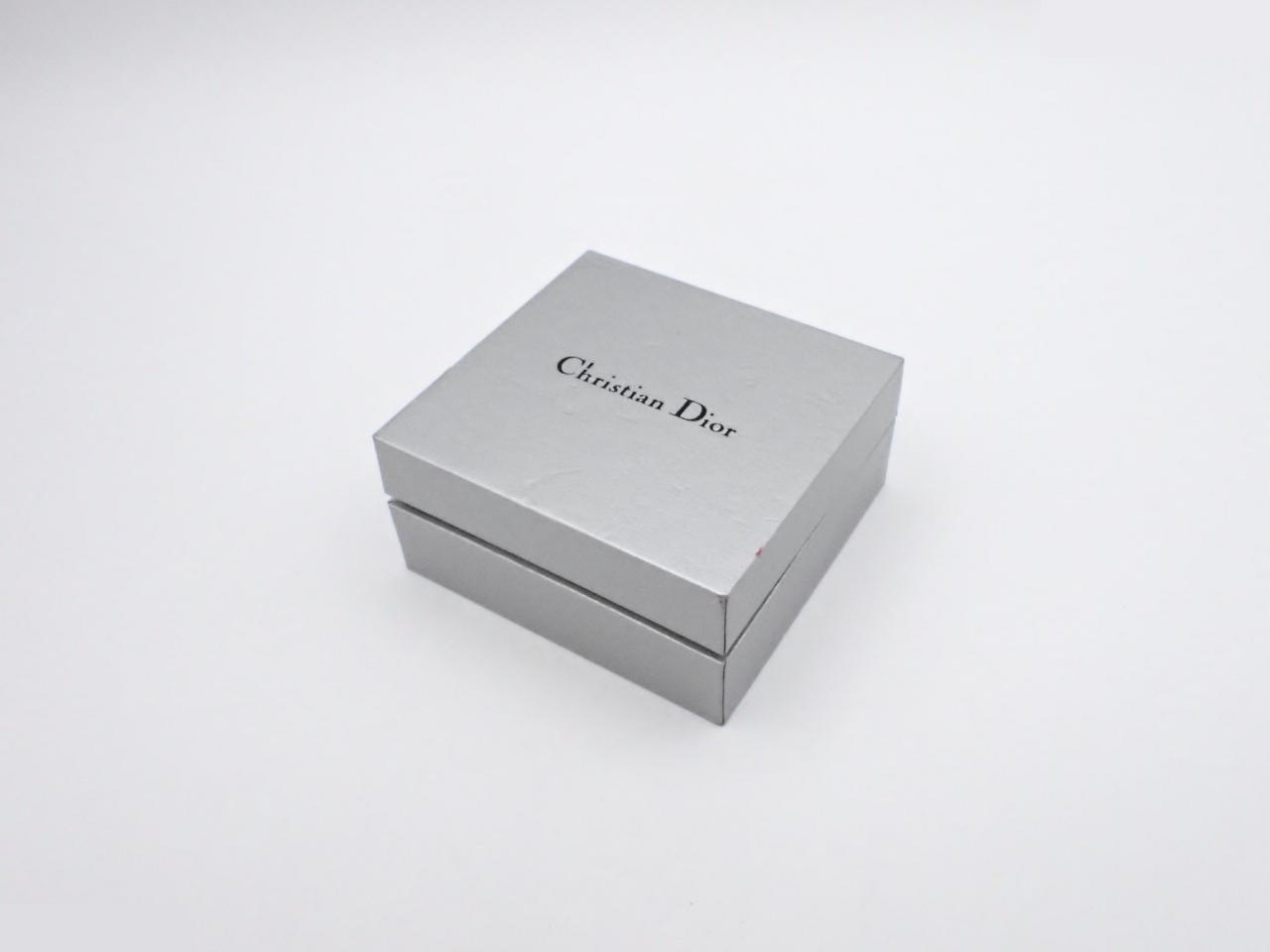 Trotter (precious metal) ring, size #15 — view 4