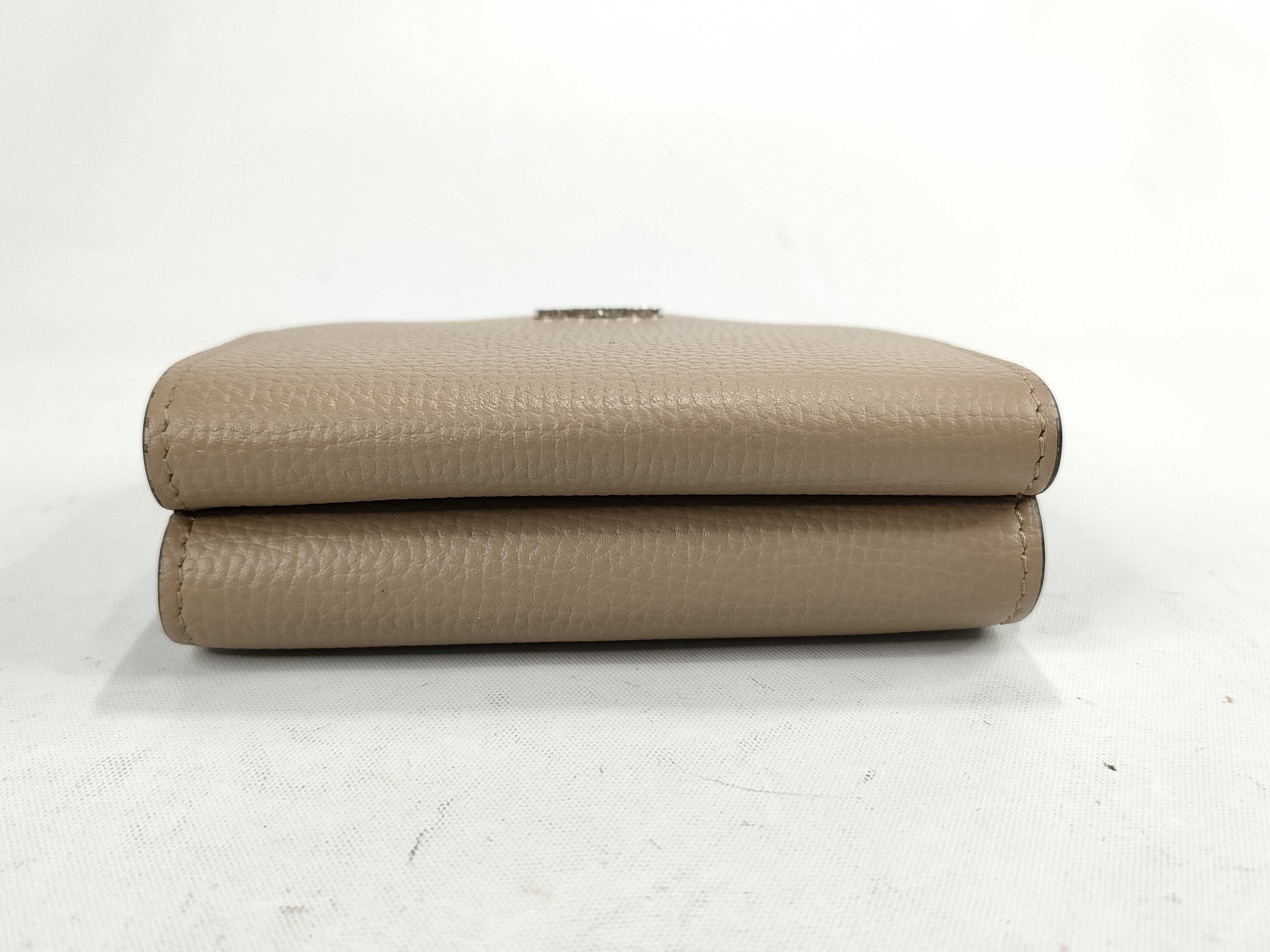 Anagram Tri-fold Wallet, Beige — view 6