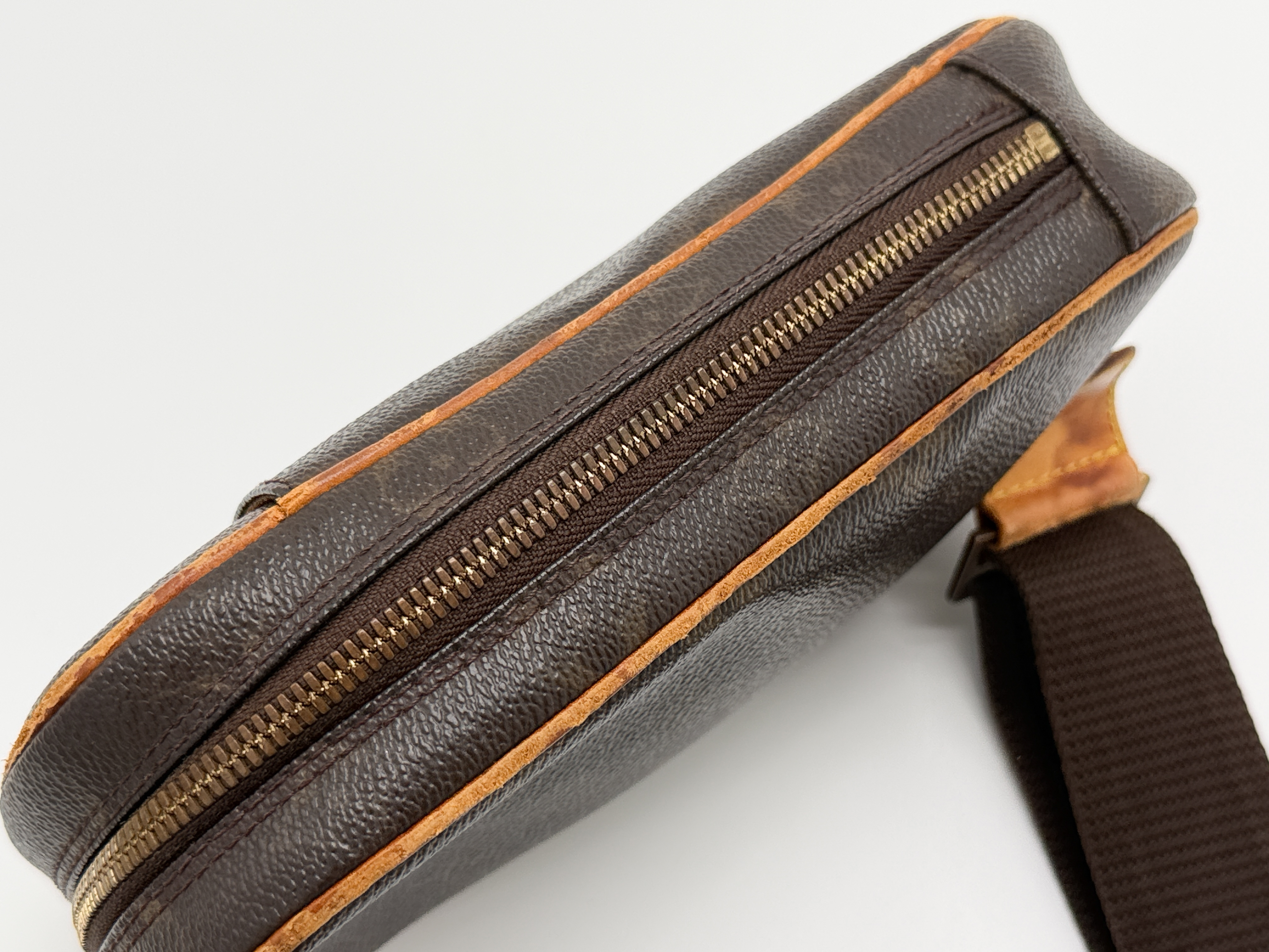 Monogram M51870 Pochette Gange Shoulder Bag — view 8