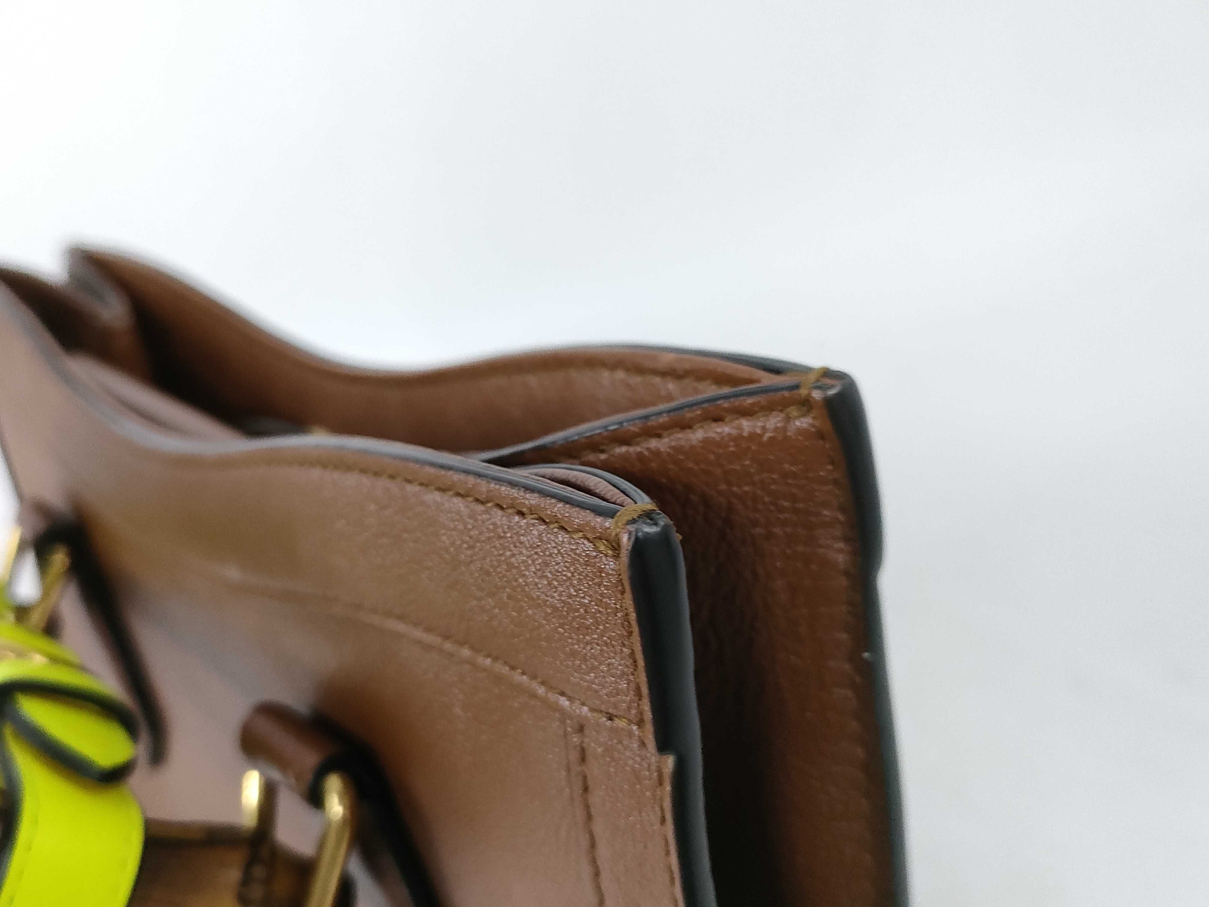 Bamboo Gucci Diana Handbag — view 15