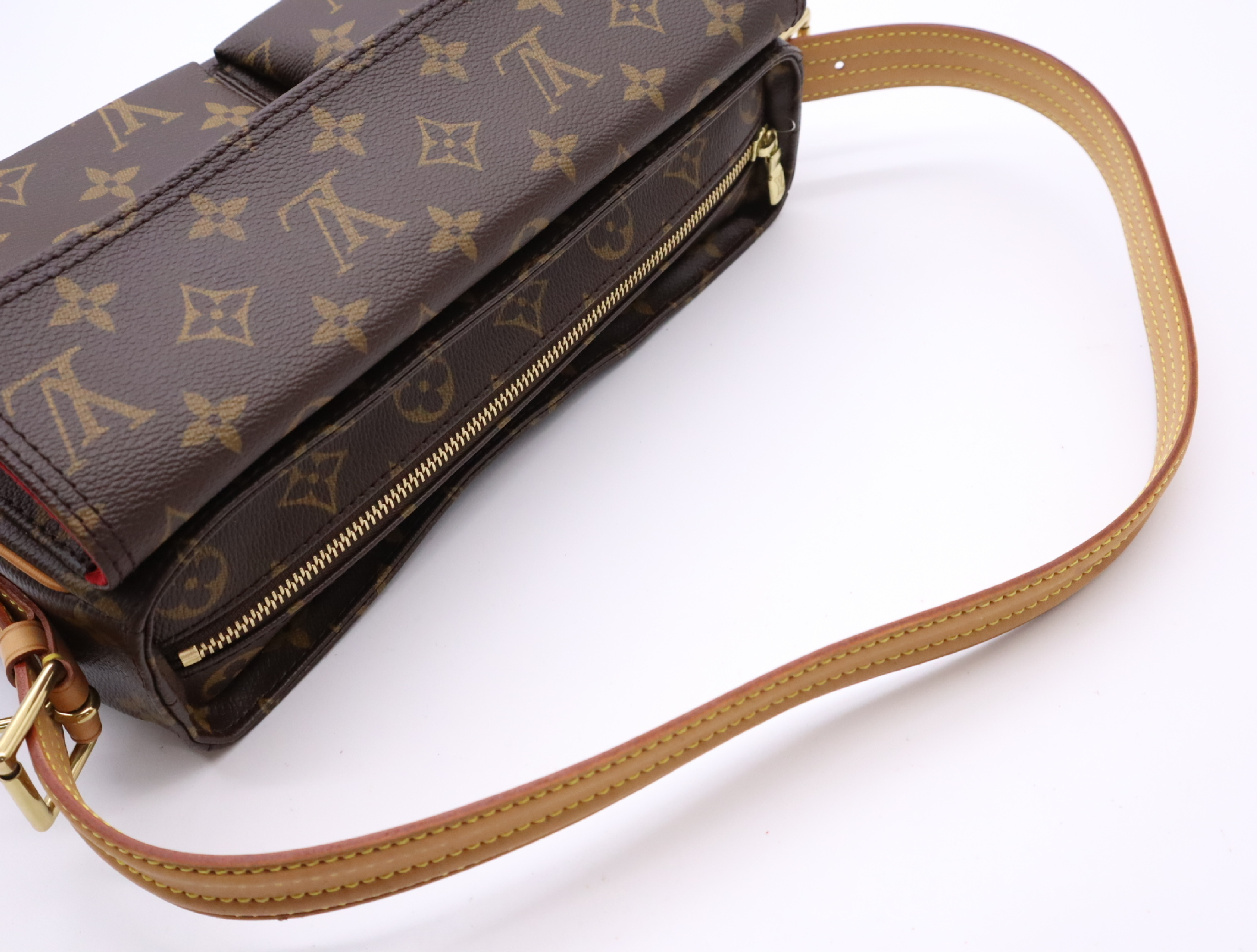 M51164 Monogram Viva Cite MM Handbag — view 12