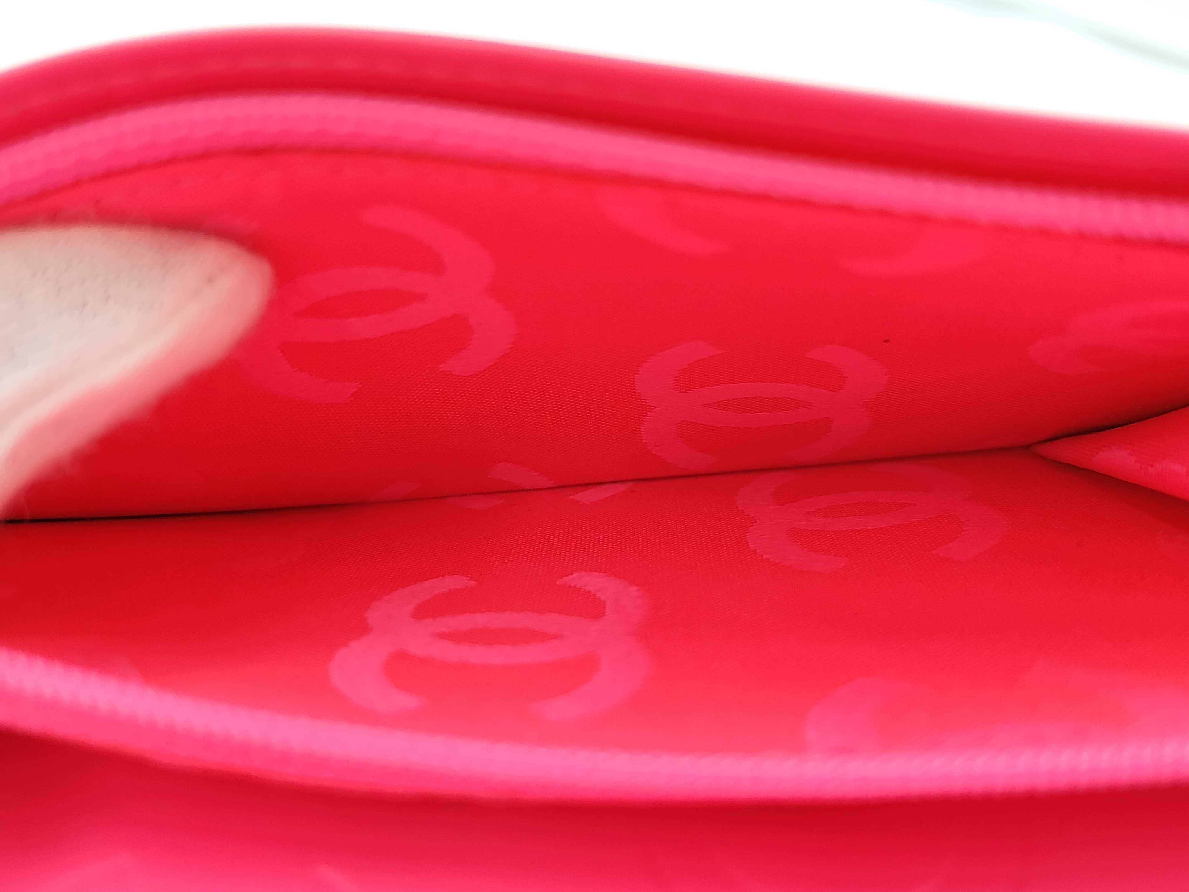 wallet — view 7
