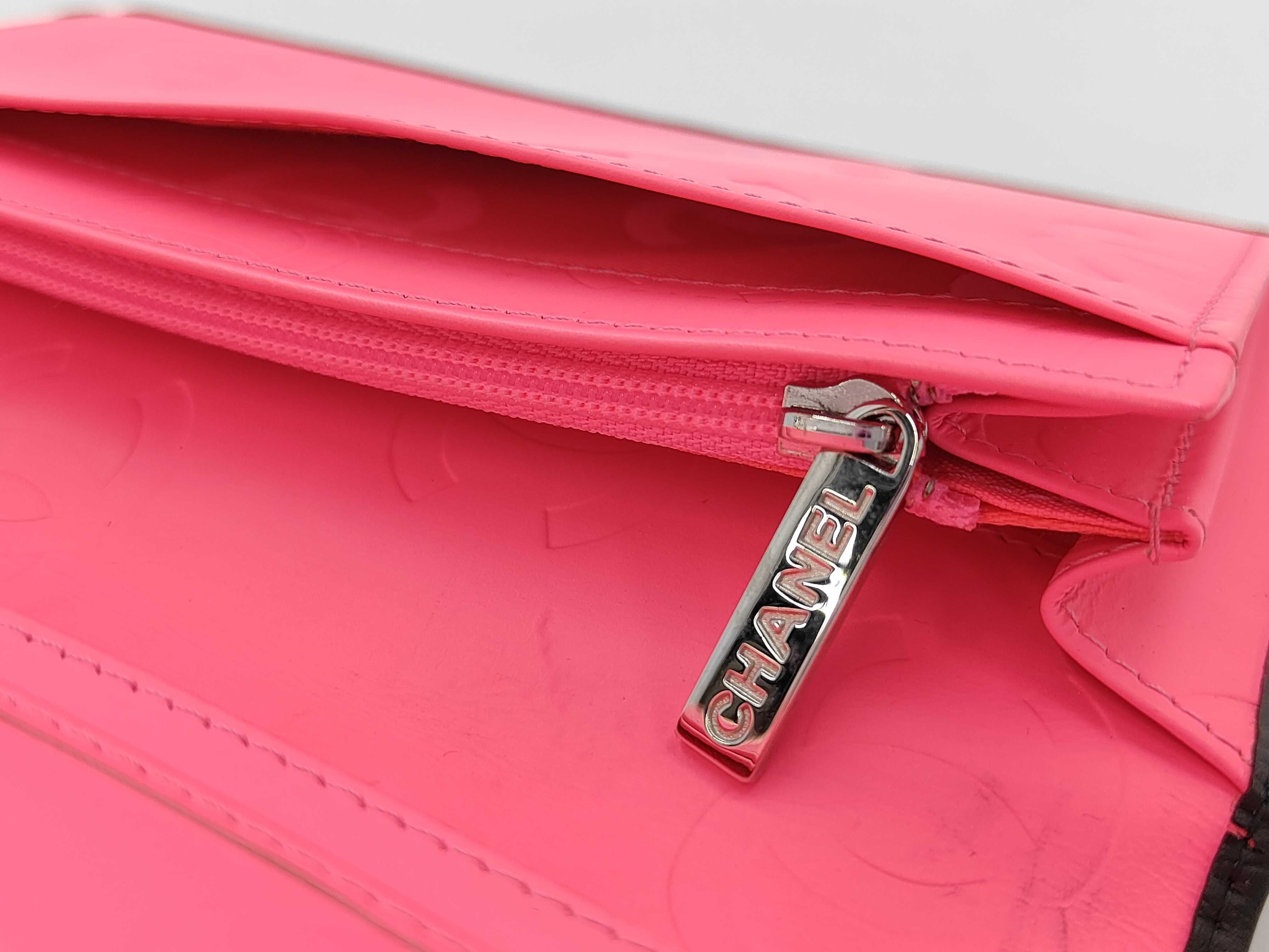 wallet — view 9