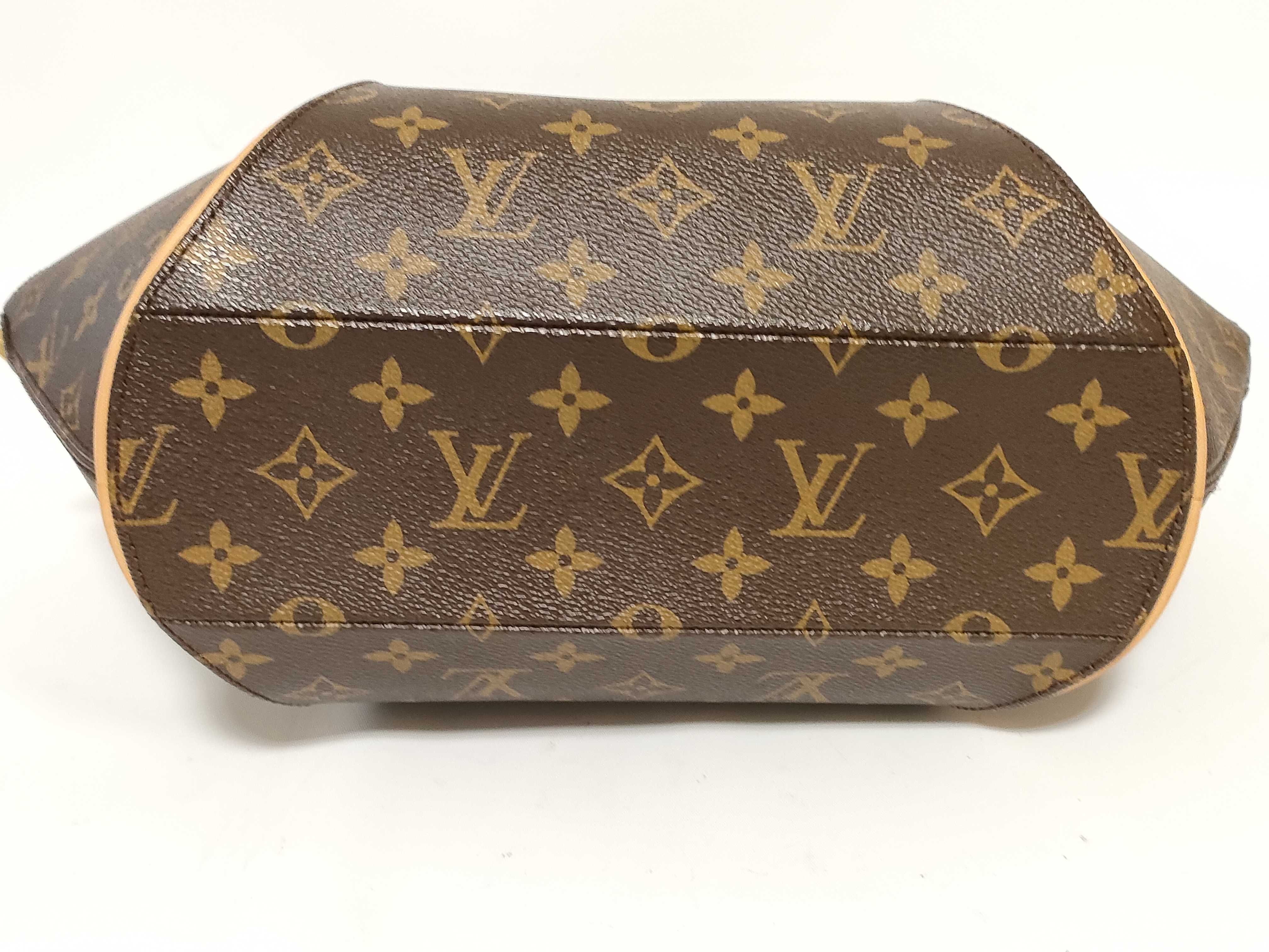 Monogram VN - Monogram Ellipse MM M51126 Handbag — view 8
