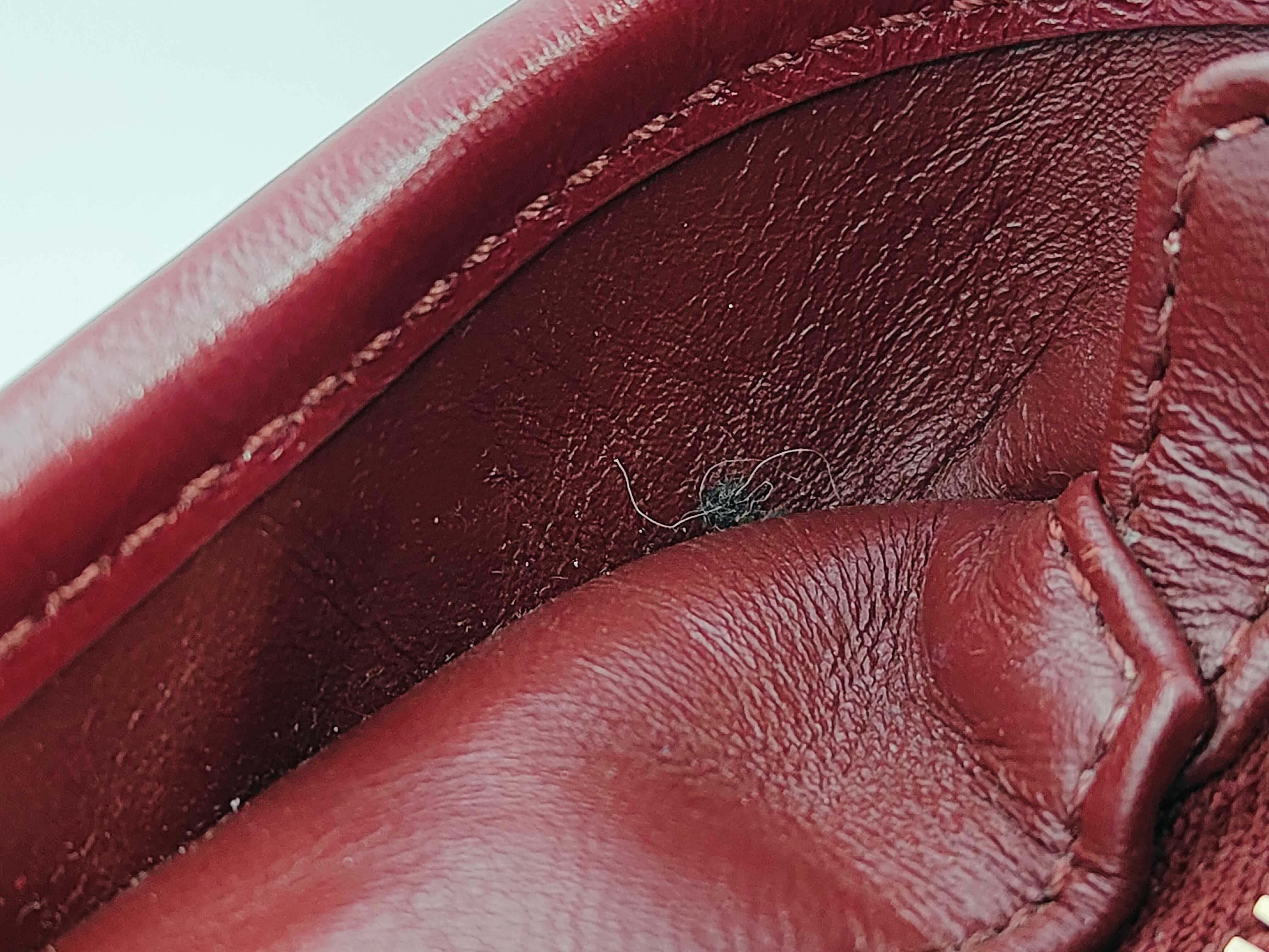 Gabrielle de Chanel Leather Shoulder Bag — view 14