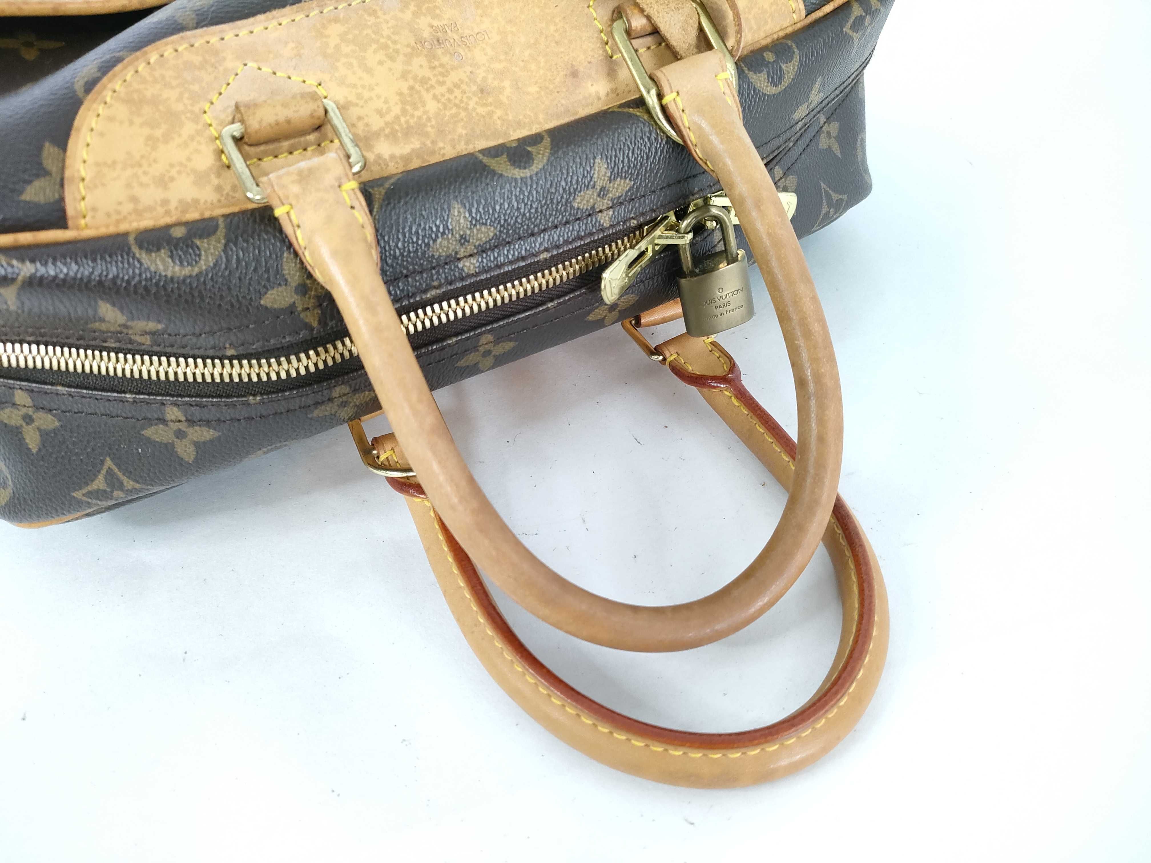 Monogram Louis Vuitton Deauville M47270 Monogram Handbag — view 3