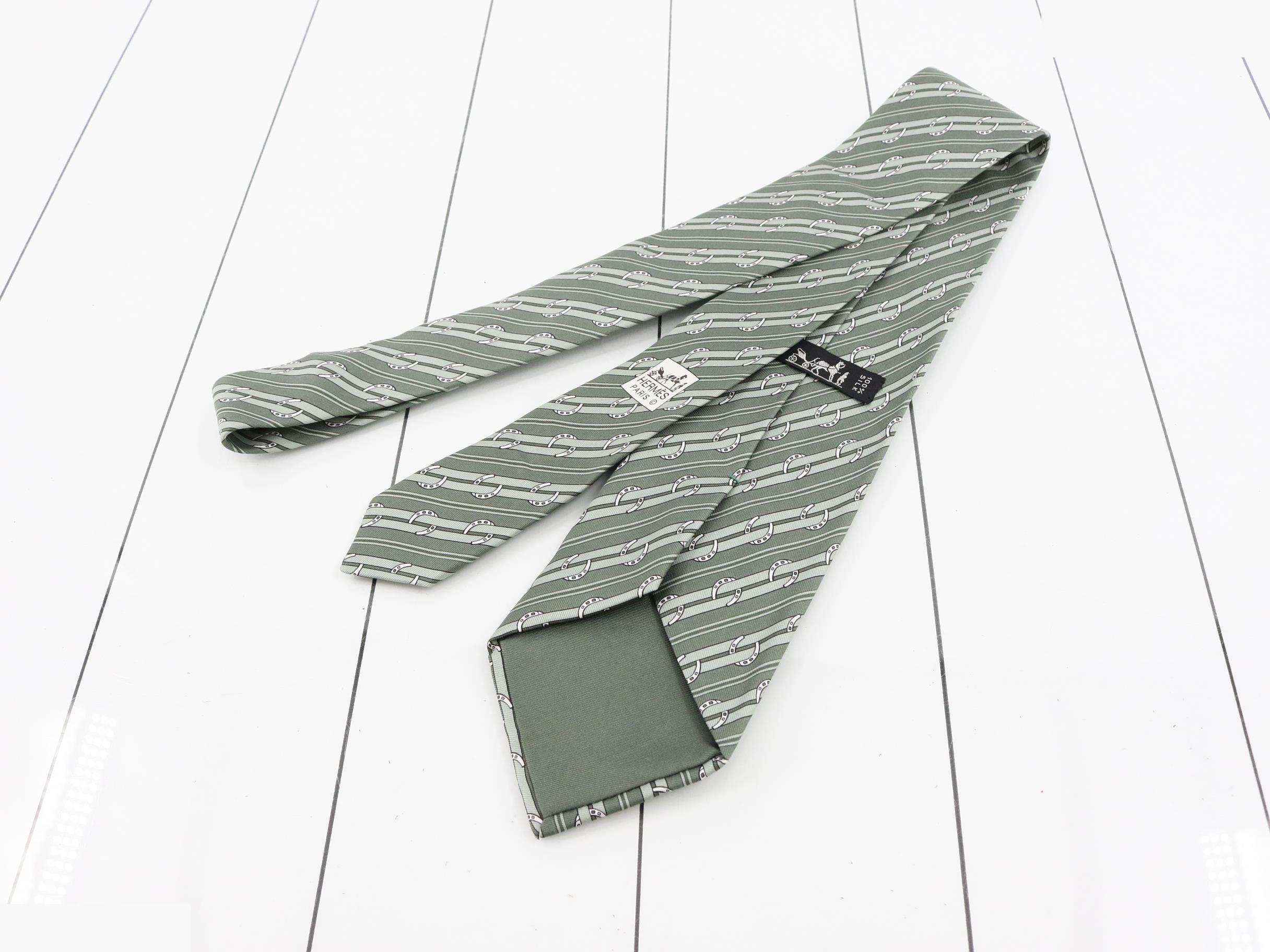 necktie (horseshoe design) — view 2