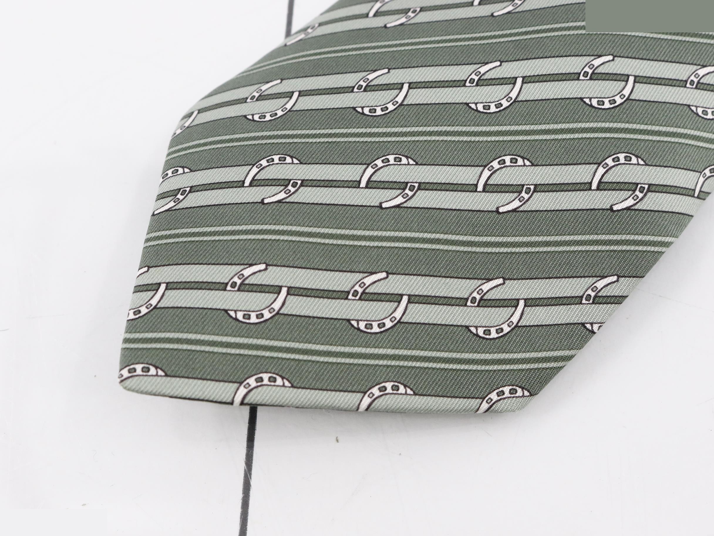 necktie (horseshoe design) — view 3