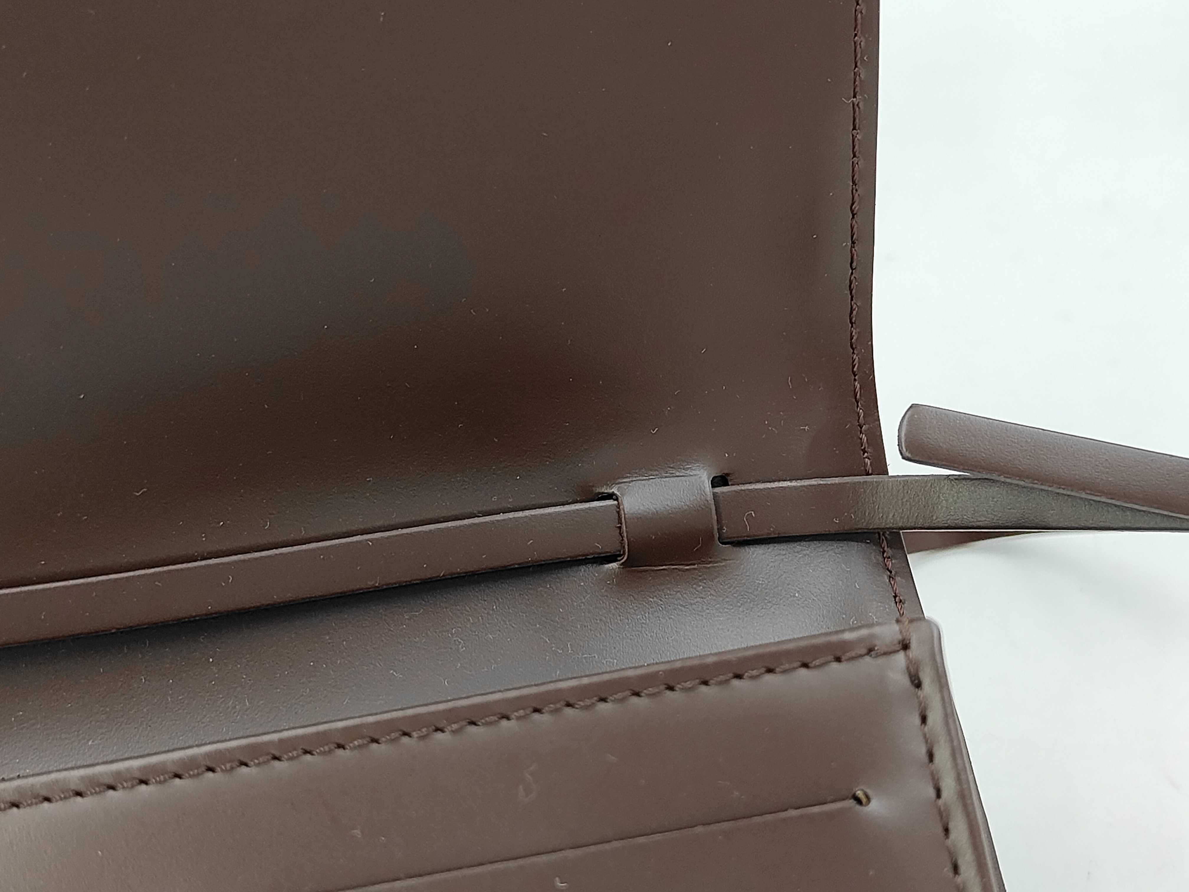 Epi Honfleur Shoulder Bag — view 5