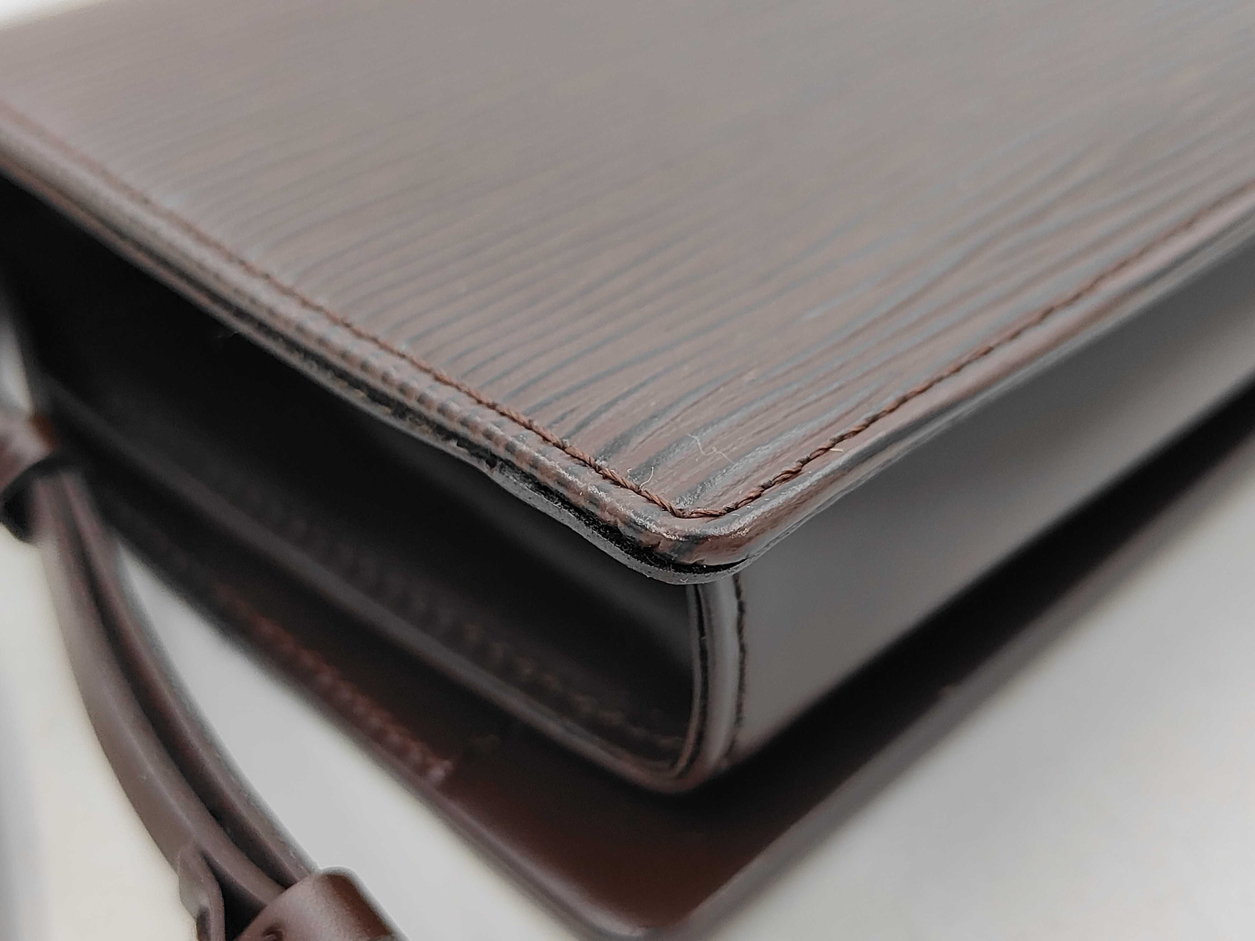 Epi Honfleur Shoulder Bag — view 6