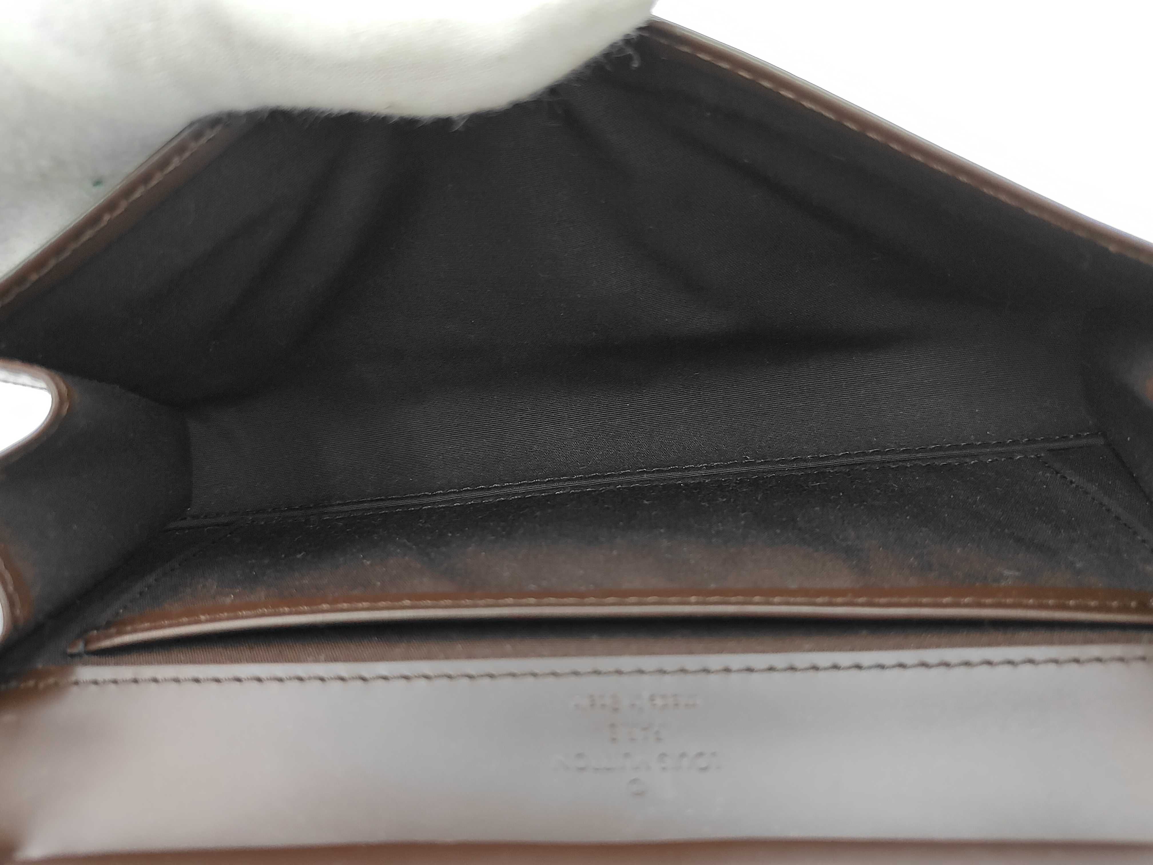 Epi Honfleur Shoulder Bag — view 9