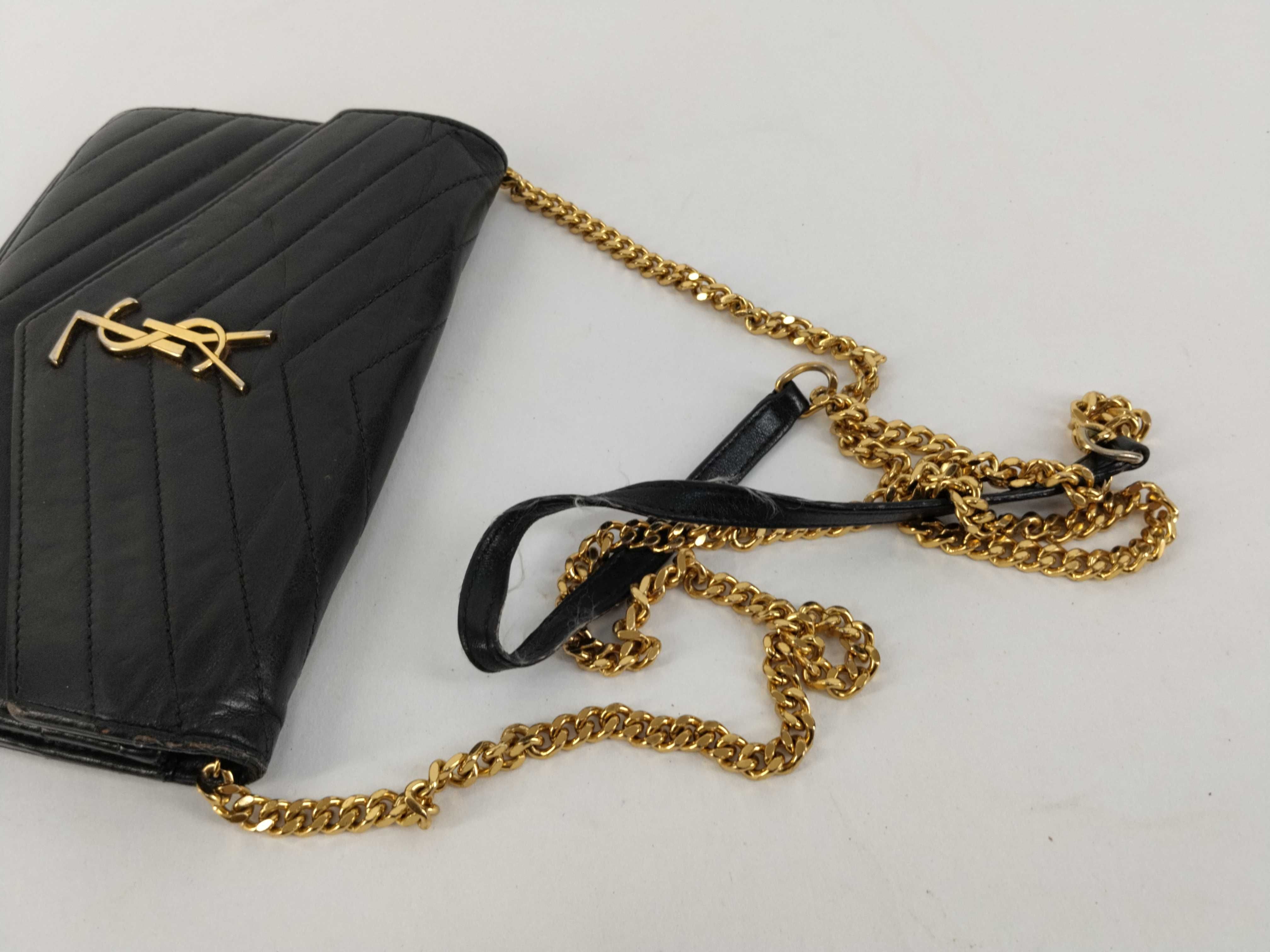 Chain Wallet Shoulder Bag — view 3