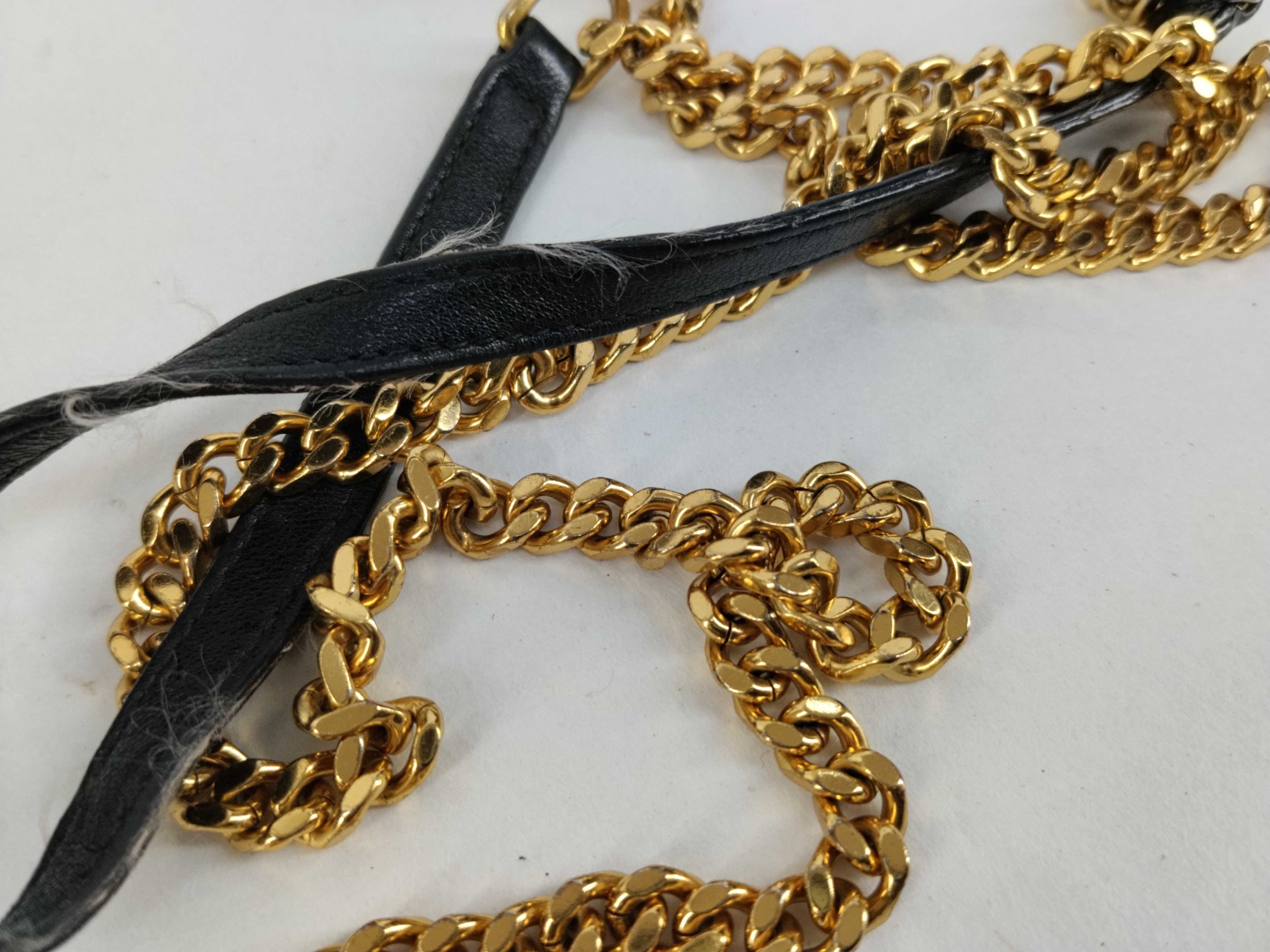Chain Wallet Shoulder Bag — view 4