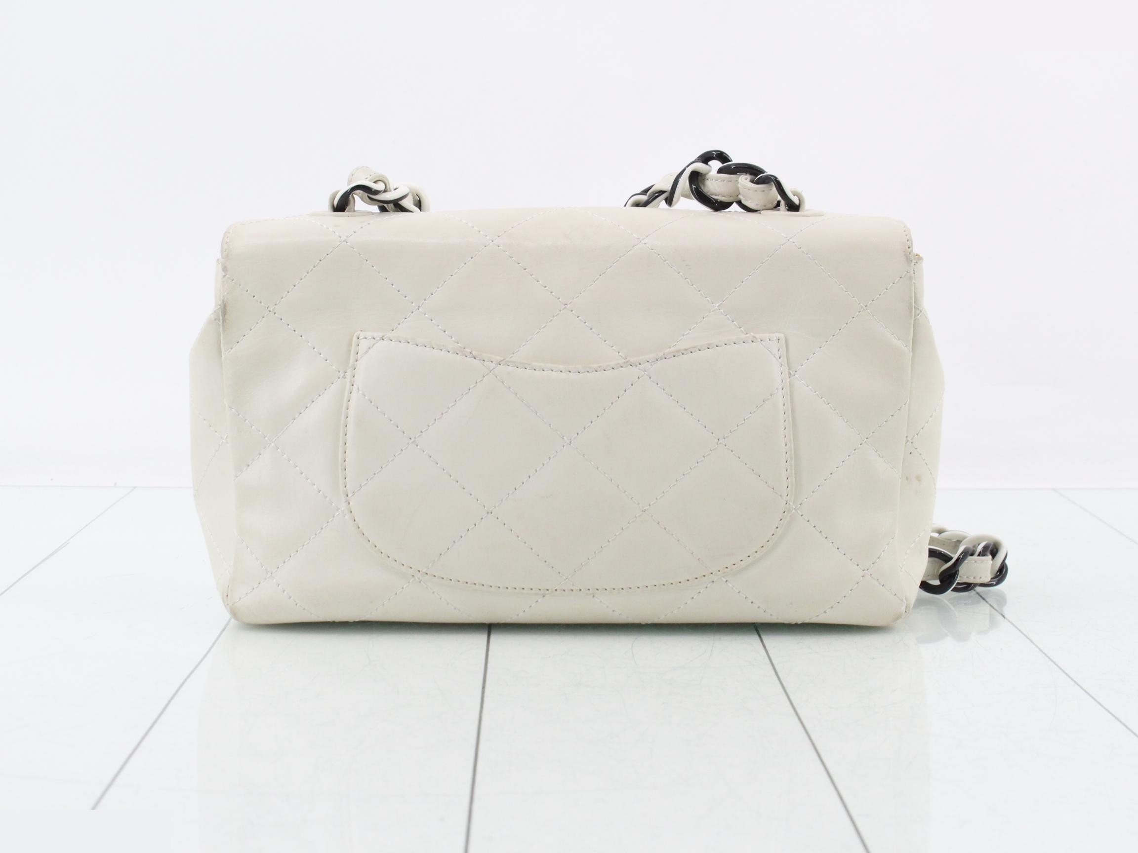 Plastic shoulder bag — view 2