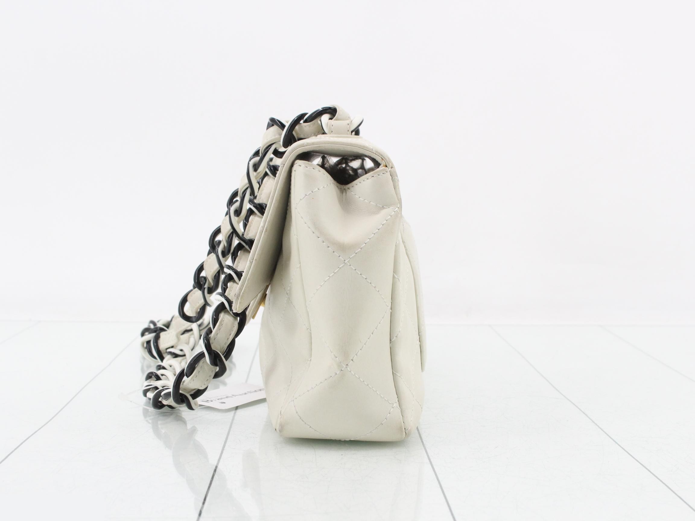 Plastic shoulder bag — view 3