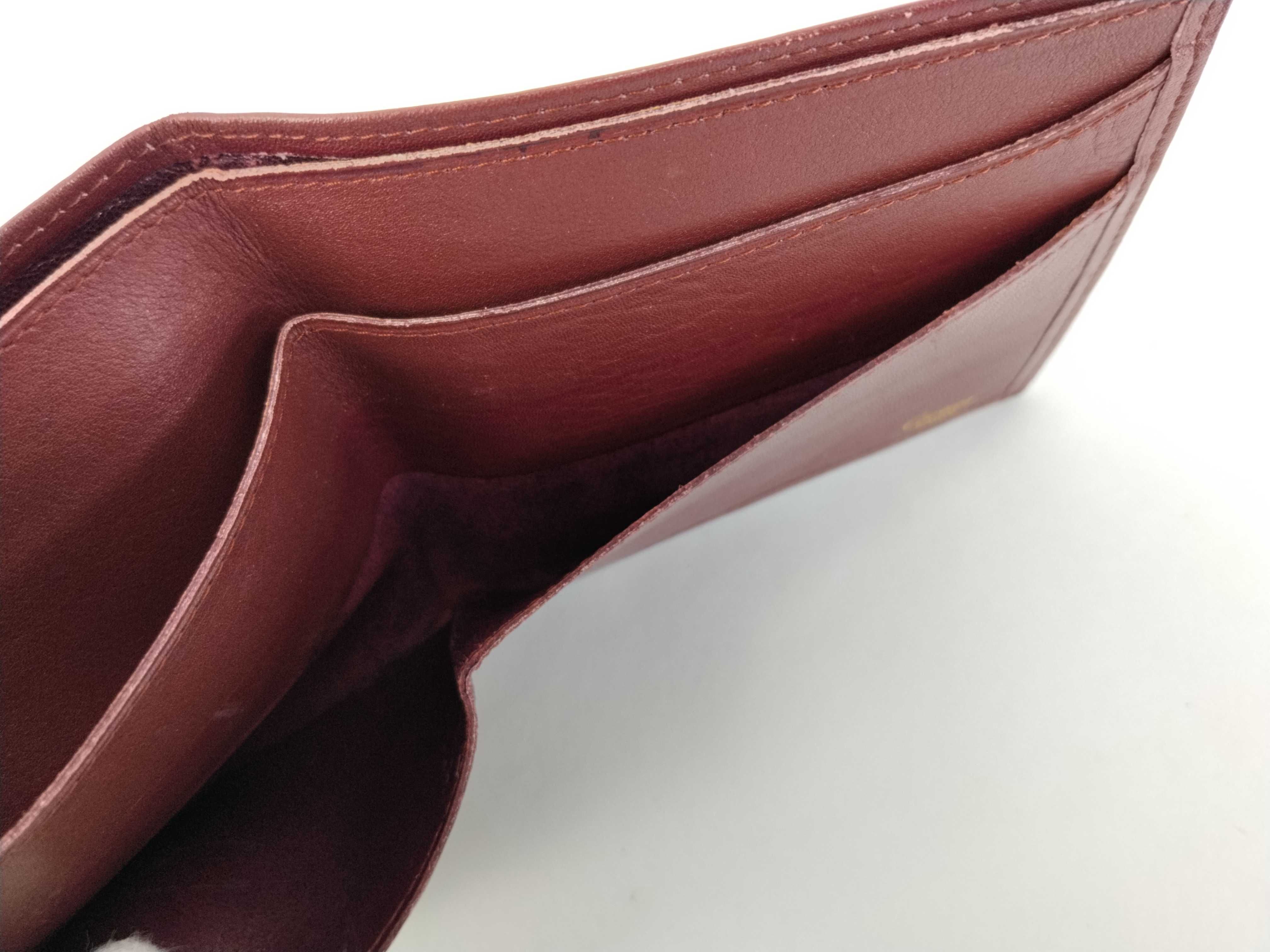 Must line leather folding wallet. — view 11