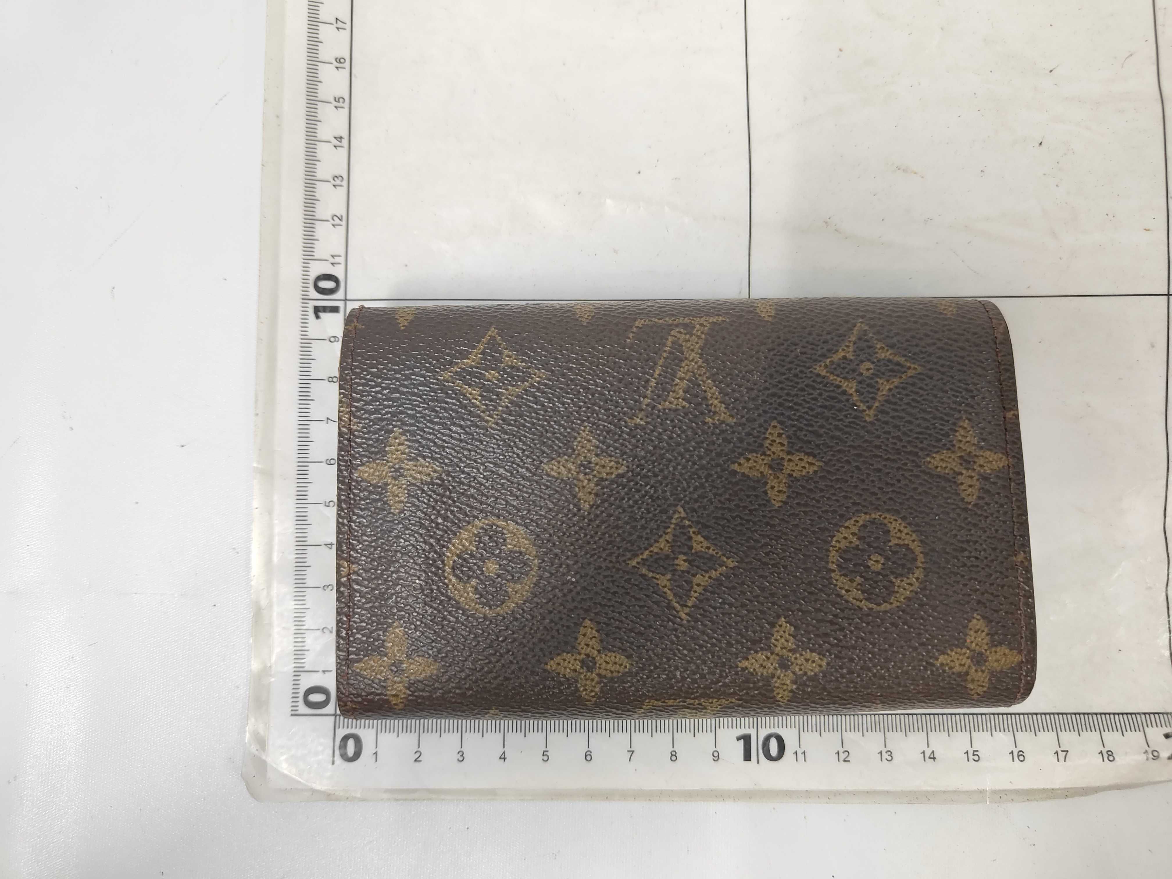 Monogram Portefeuille Trésor Wallet — view 2