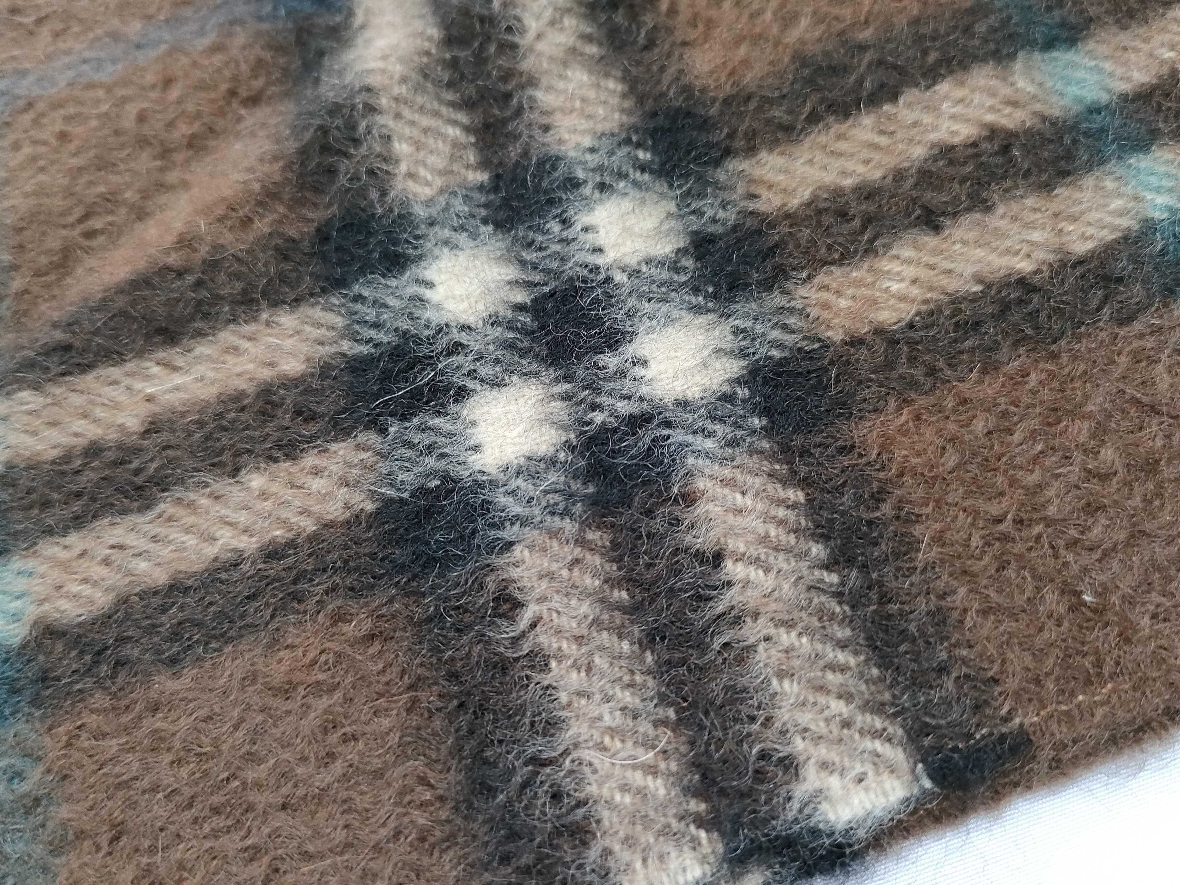 Scarf and other accessories — view 6