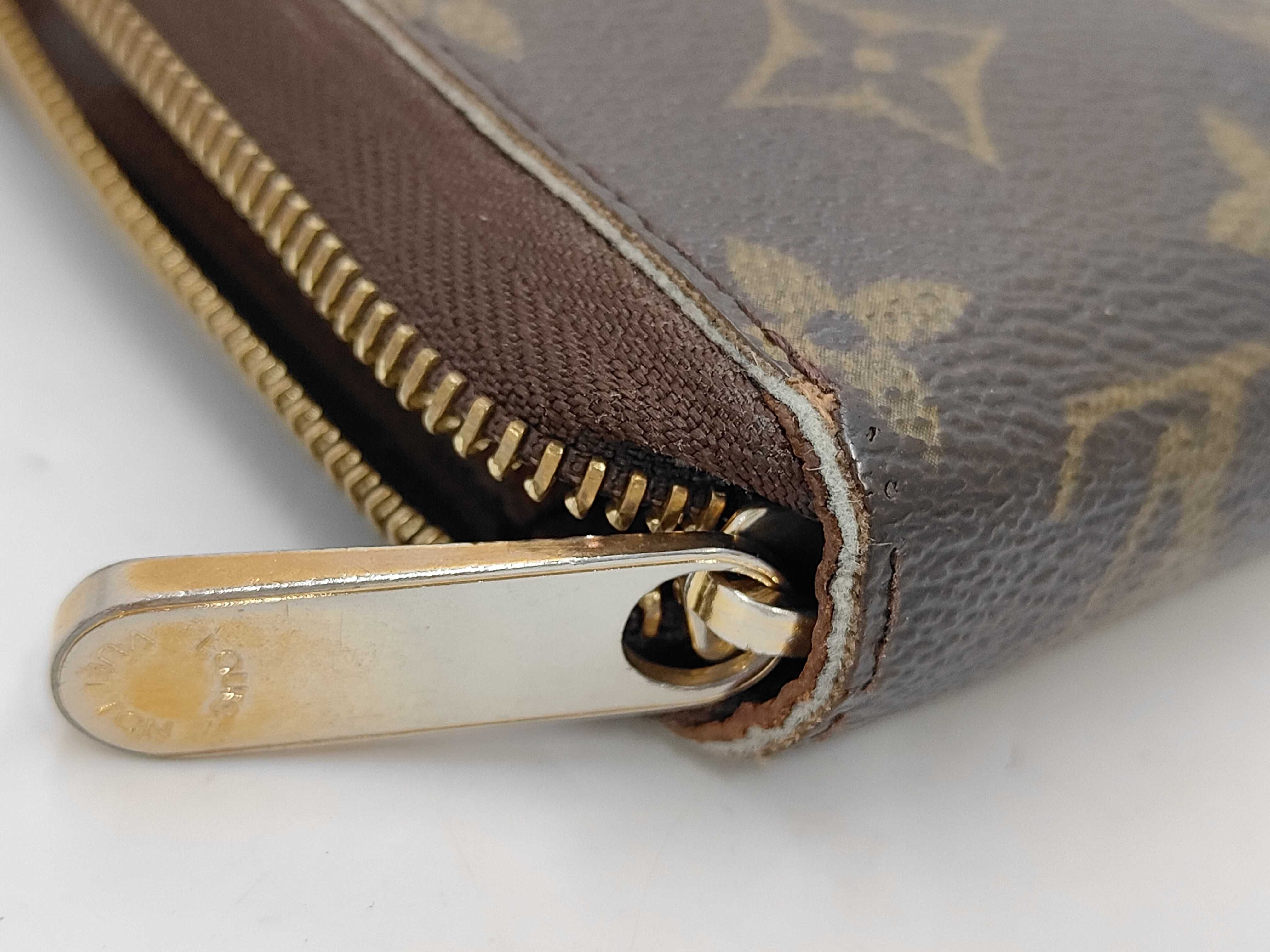 Monogram Louis Vuitton Monogram Zippy Organizer VI0026 Wallet — view 8