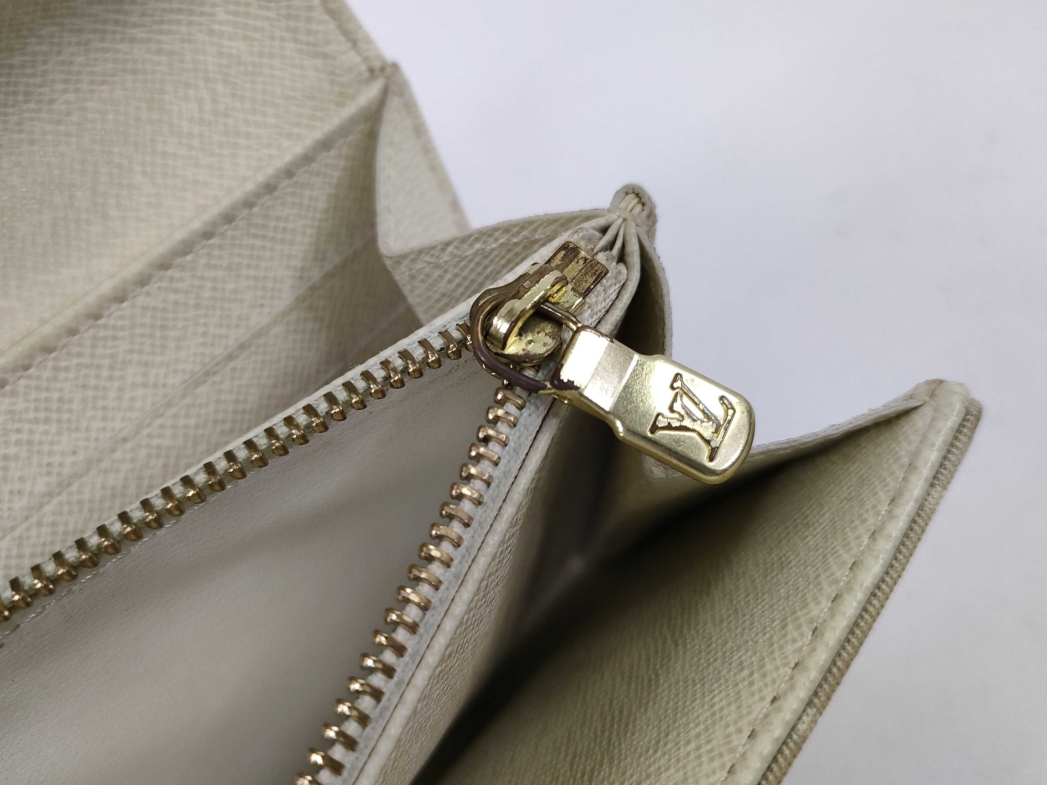 Monogram Mini Run Portefeuille Sara Wallet — view 11