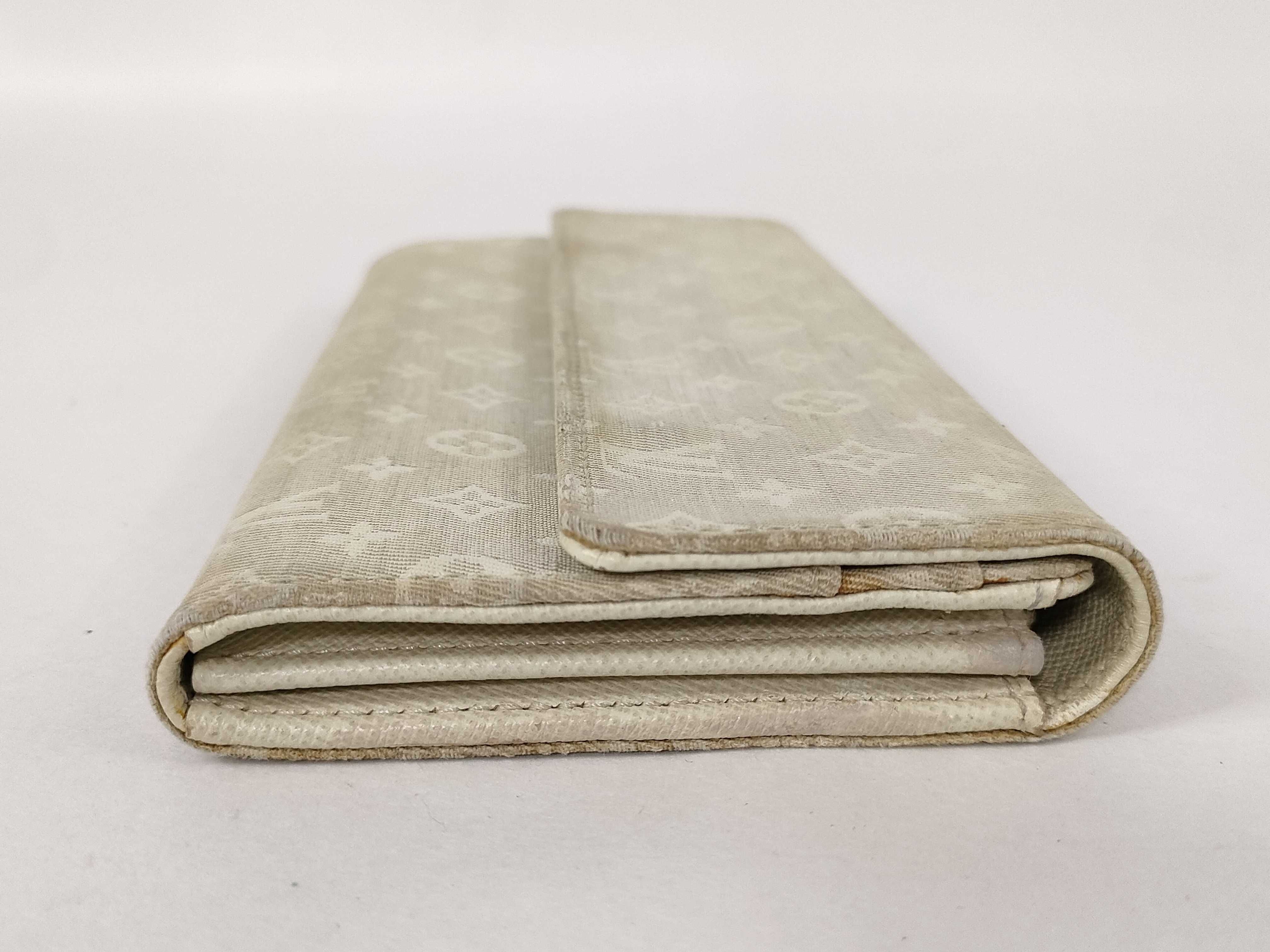 Monogram Mini Run Portefeuille Sara Wallet — view 4