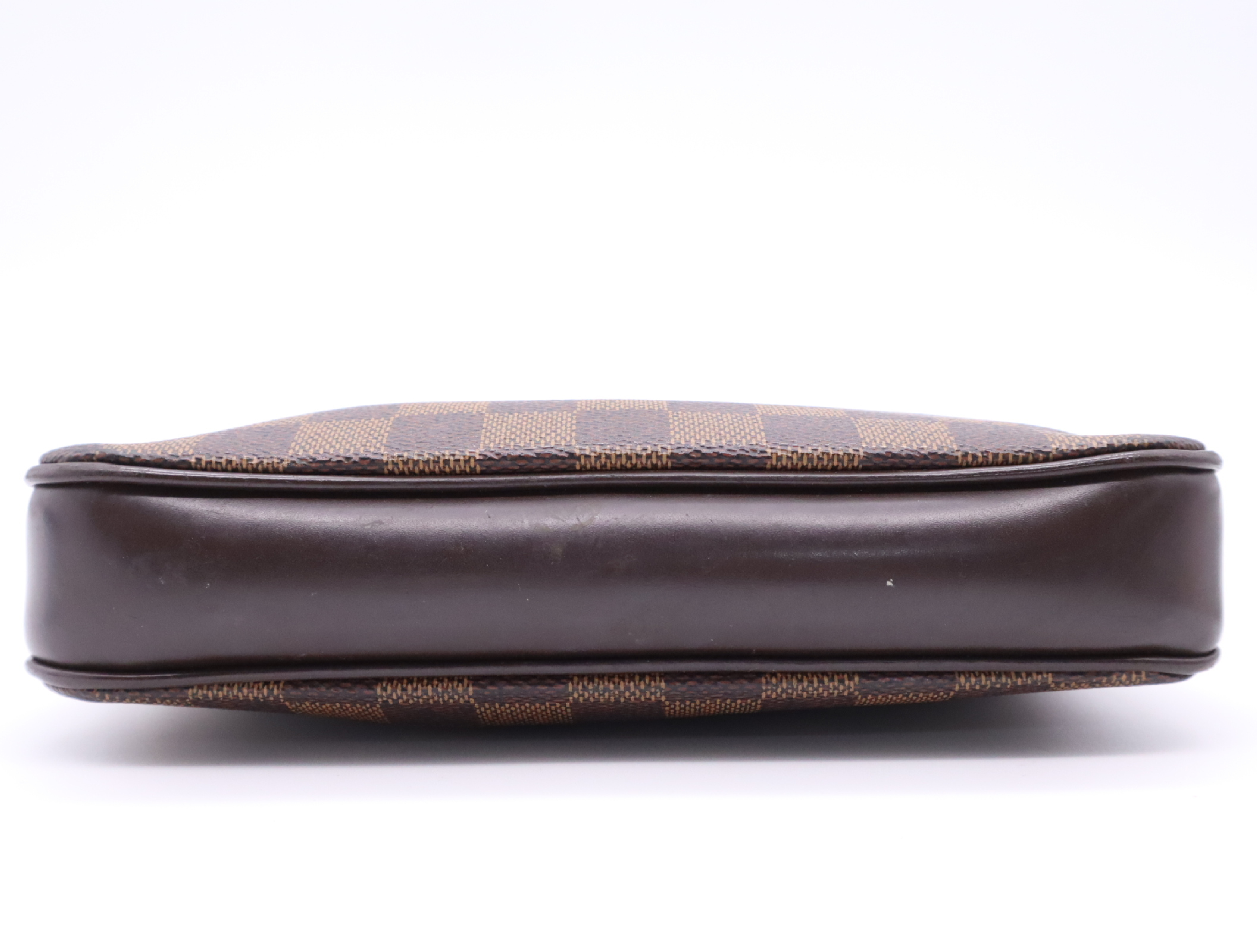 N51983 Damier Navona Pouch — view 4